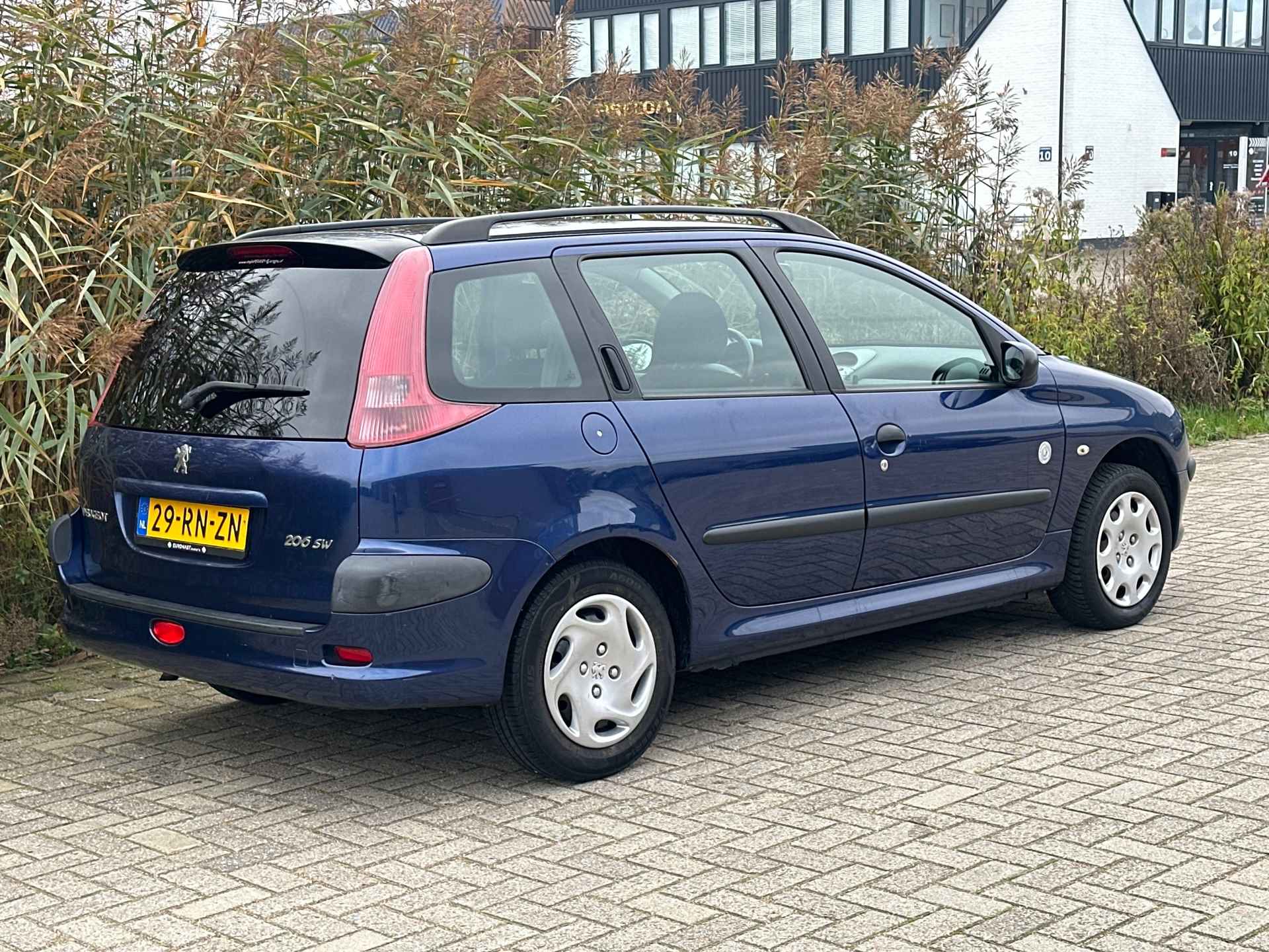 Peugeot 206 SW 1.4 X-Design Nieuw apk - Goed rijdende auto - 9/13