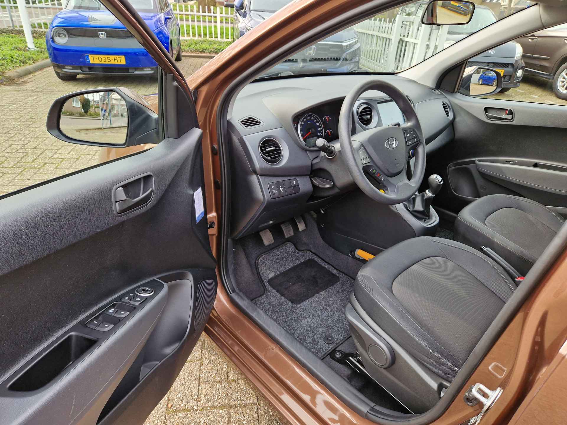 Hyundai i10 1.0i Comfort Navigatie, Apple/Android, Cruise Control, Airco , All-in Rijklaarprijs - 4/23