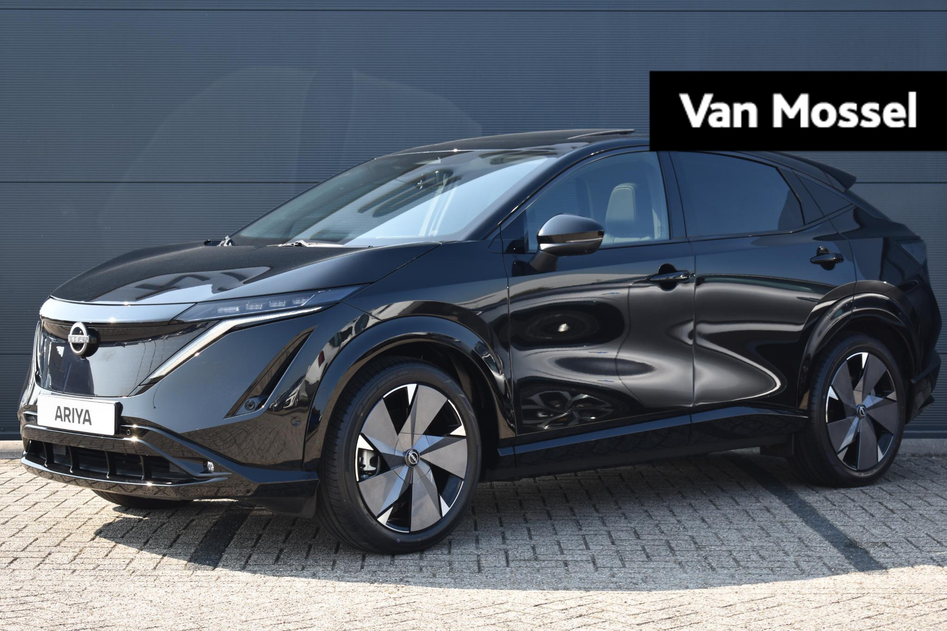 Nissan Ariya e-4ORCE 87 kWh ADVANTAGE EDITION PLUS 306pk | BOSE Audio | Draadloze Apple Carplay & Android Auto | Elektrisch Verstelbare Stoelen | Stoel/Stuurwiel Verwarming | Nieuw!