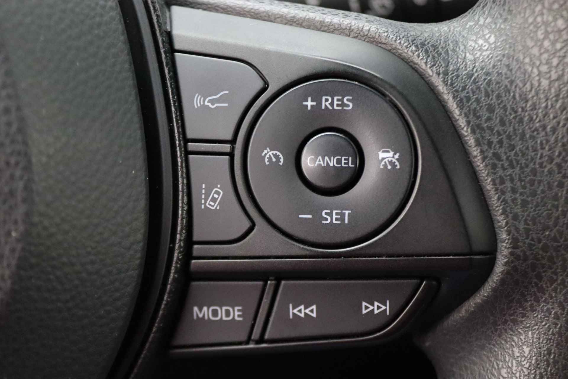 Toyota Corolla Touring Sports 1.8 Hybrid Comfort Climate, ACC, Bluetooth, Elektrisch Pakket, Trekhaak - 30/40