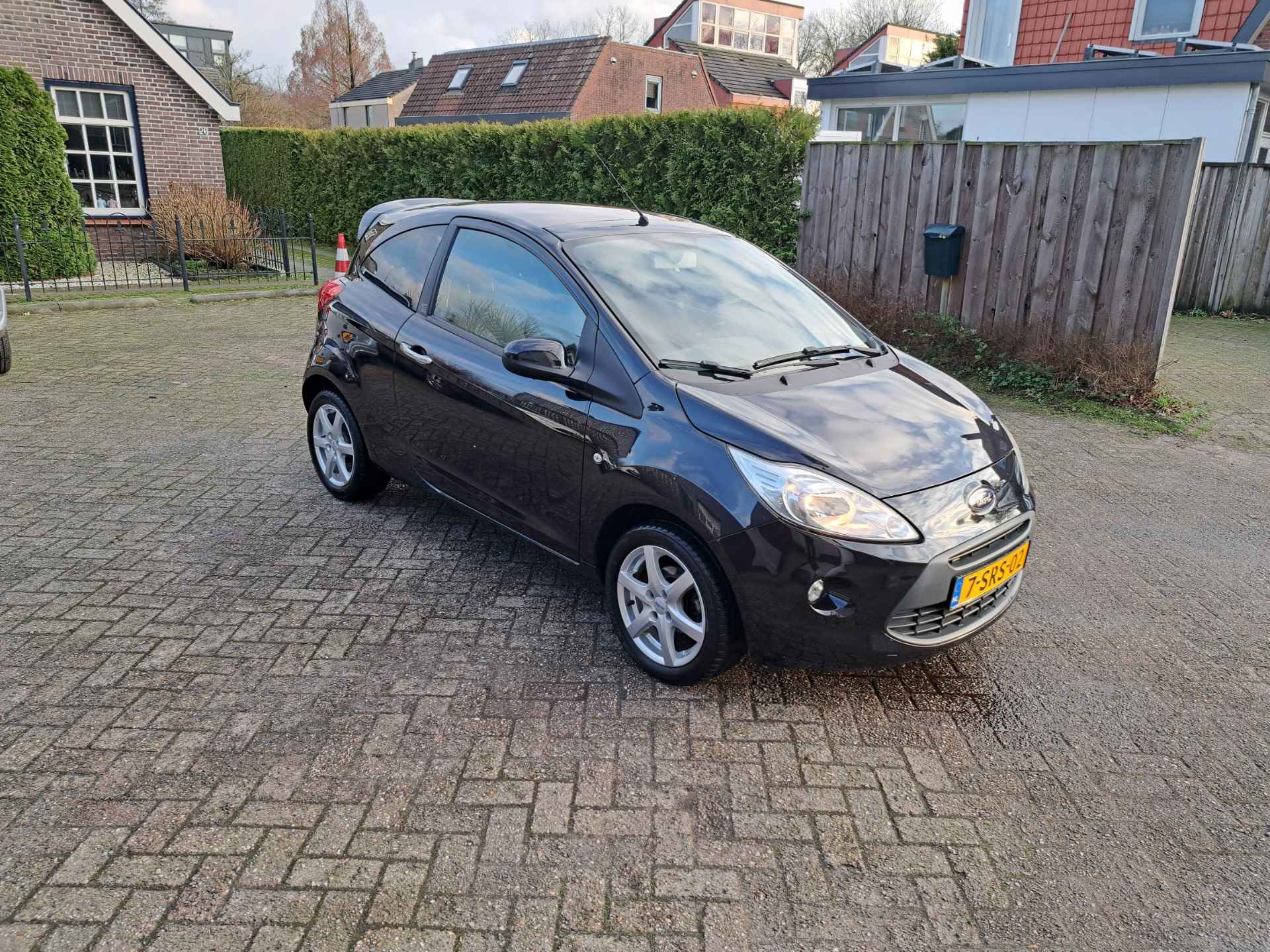 Ford Ka 1.2 Titanium X start/stop - 3/19