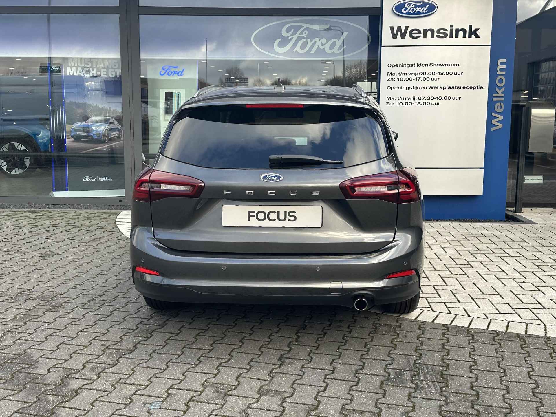 Ford Focus Wagon 1.0 EcoBoost Hybrid Titanium €3.500,- Ford voordeel - 7/29