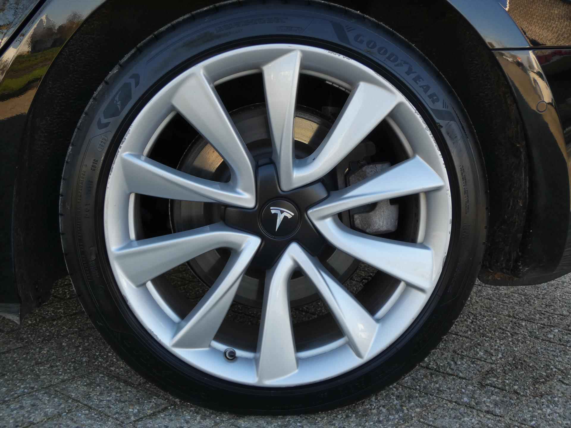 TESLA Model 3 Long-Range Dual Motor AWD | Full self-driving | 19'' Inch | 75kWh/258Kw/351Pk | - 13/34