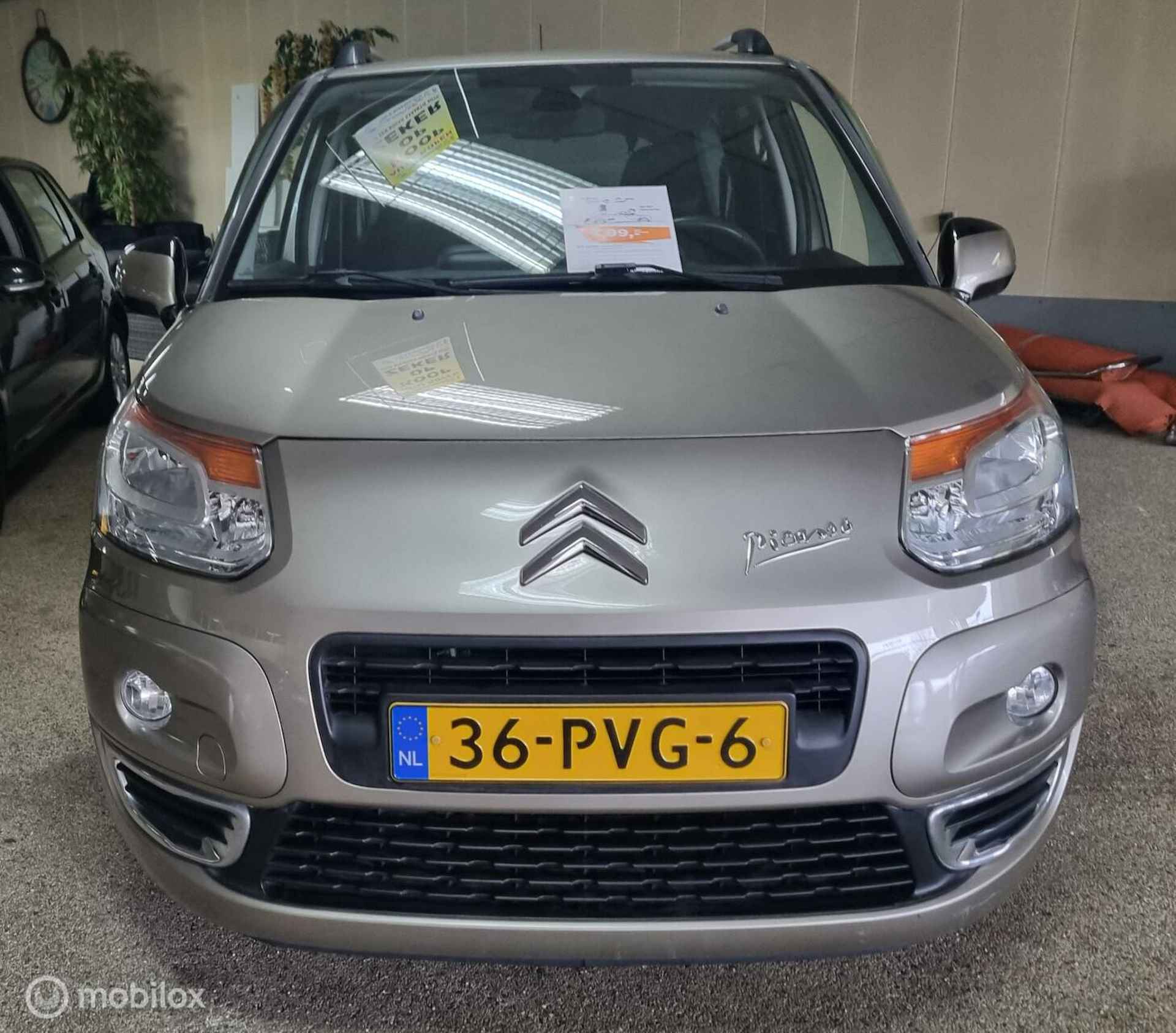 Citroen C3 Picasso 1.4 VTi Exclusive - 2/13