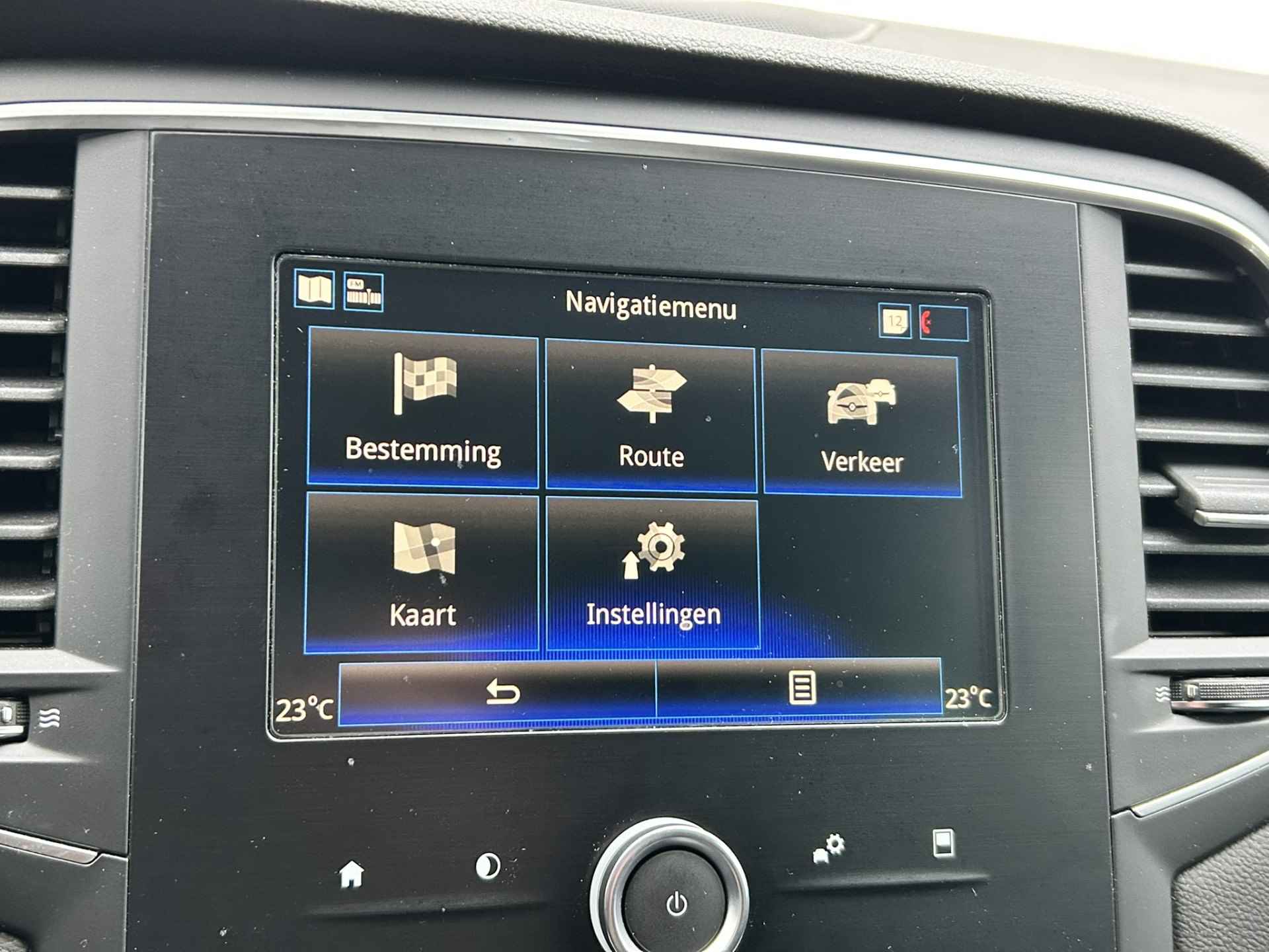 Renault Mégane Estate 1.3 TCe Limited | Cruise control | Navigatie | Parkeersensoren | Lichtmetalen velgen - 35/48