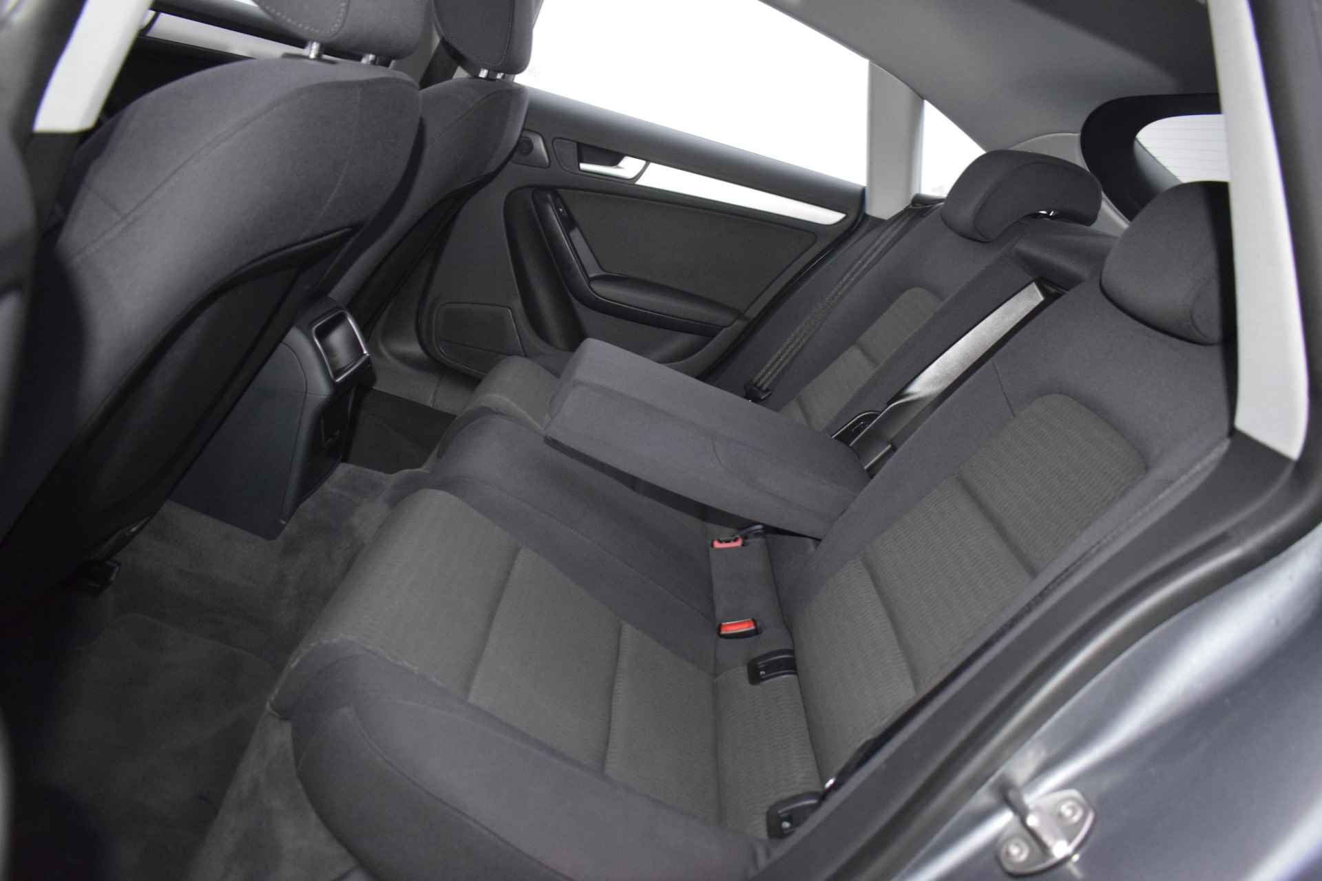 Audi A5 Sportback 1.8T 170Pk Business Edition XENON/NAVI/CLIMA/CRUISE/PDC/AFN TREKHAAK/LMV 18'' - 11/24