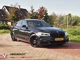 BMW 5-serie 520i High Executive | M-Pakket | Schuifdak | Camera | Dealer Onderhouden |