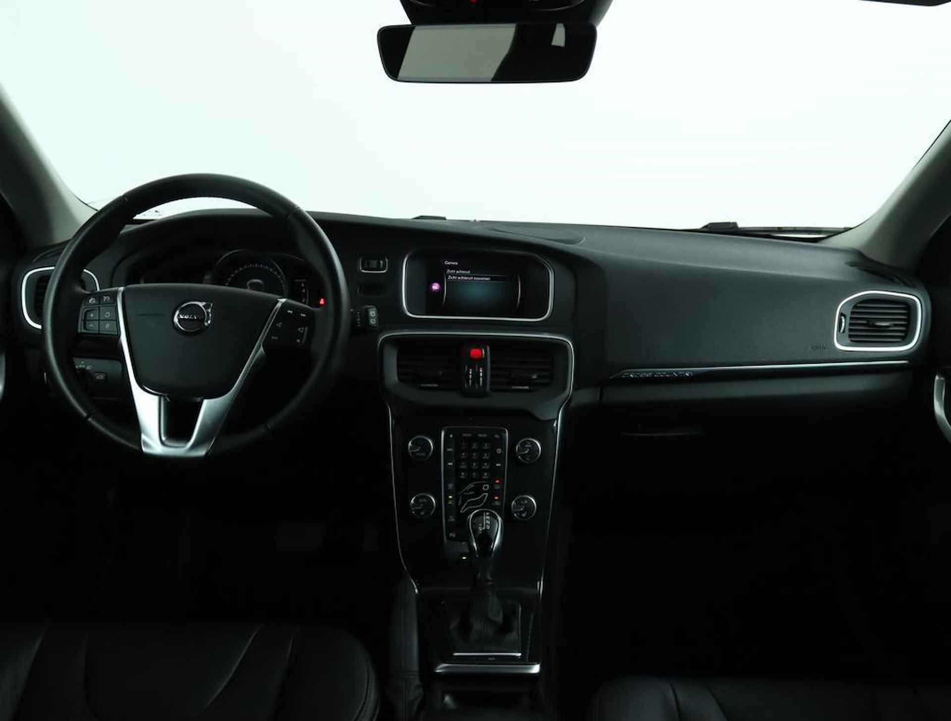 Volvo V40 Cross Country 1.5 T3 Polar+ Luxury | Trekhaak | Leder | Stoelverwarming | Panoramadak | Achteruitrijcamera | OnCall - 4/54