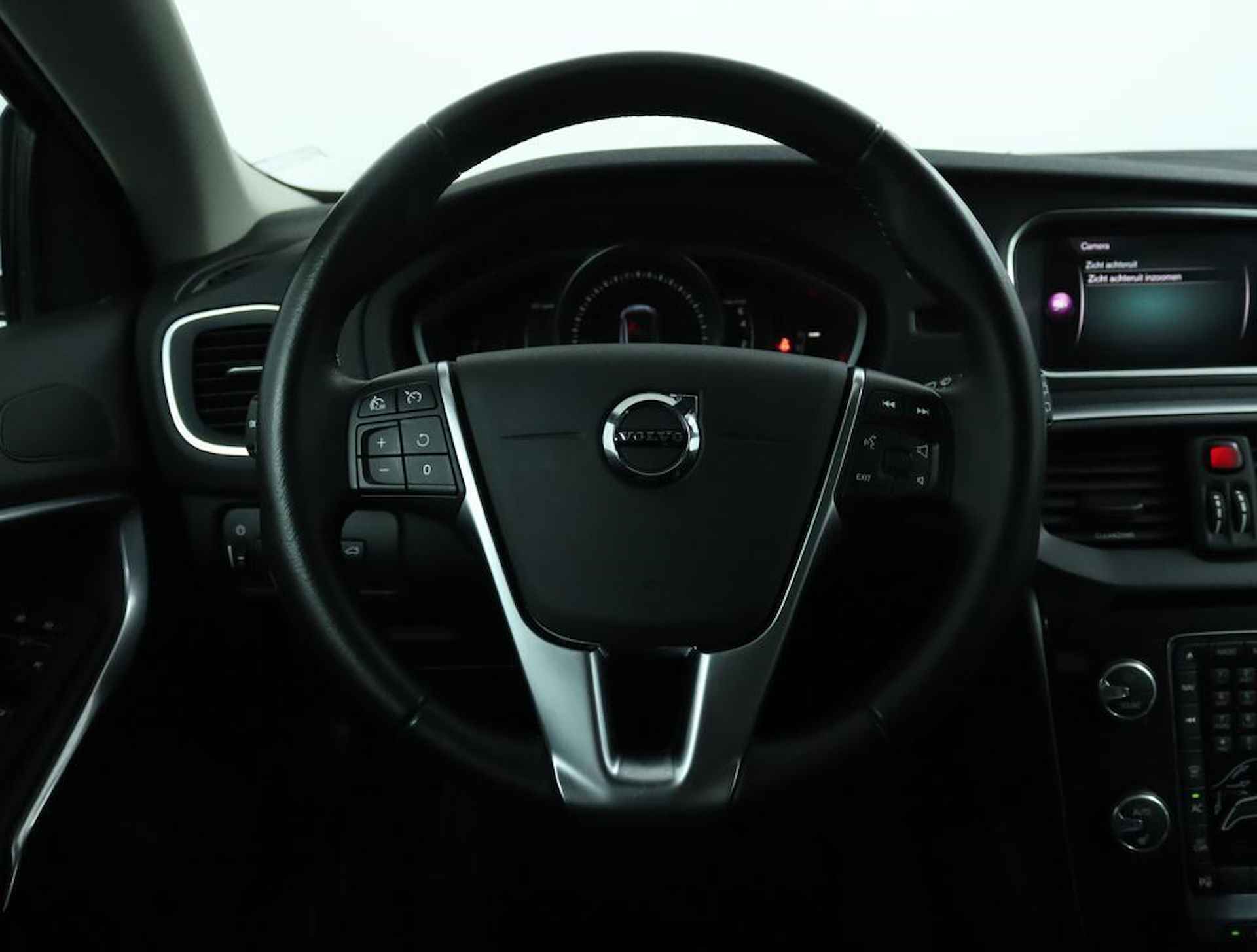 Volvo V40 Cross Country 1.5 T3 Polar+ Luxury | Trekhaak | Leder | Stoelverwarming | Panoramadak | Achteruitrijcamera | OnCall - 50/54