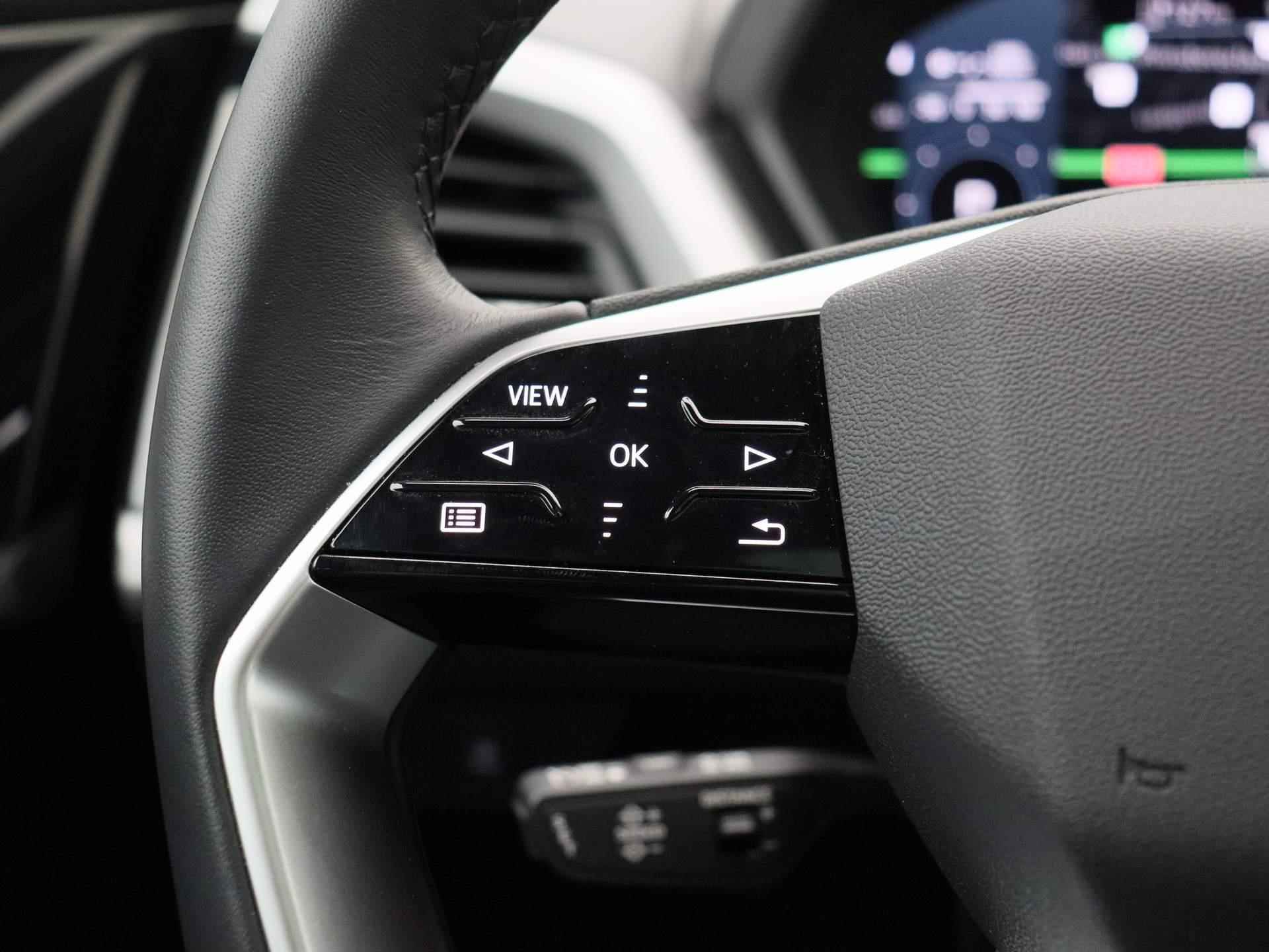 Audi Q4 e-tron 40 edition 82kWh 204 PK | Automaat | Navigatie | Camera | Panoramadak | Adaptive Cruise Control | Climate Control | Stoelverwarming | Parkeersensoren | Virtual Cockpit | LED | Lichtmetalen velgen | - 24/43