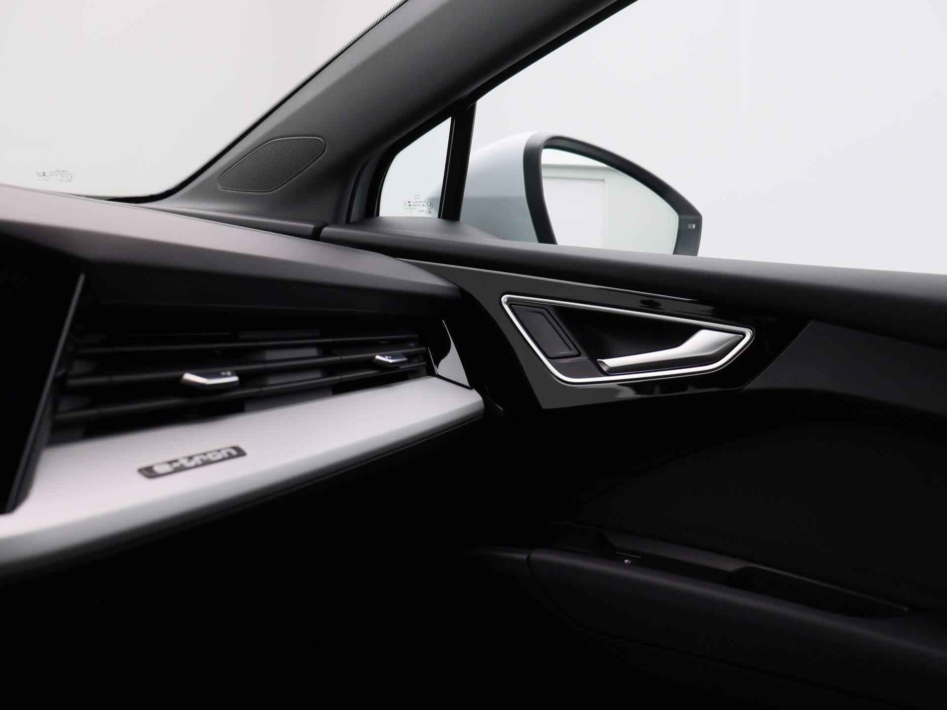 Audi Q4 e-tron 40 edition 82kWh 204 PK | Automaat | Navigatie | Camera | Panoramadak | Adaptive Cruise Control | Climate Control | Stoelverwarming | Parkeersensoren | Virtual Cockpit | LED | Lichtmetalen velgen | - 28/43