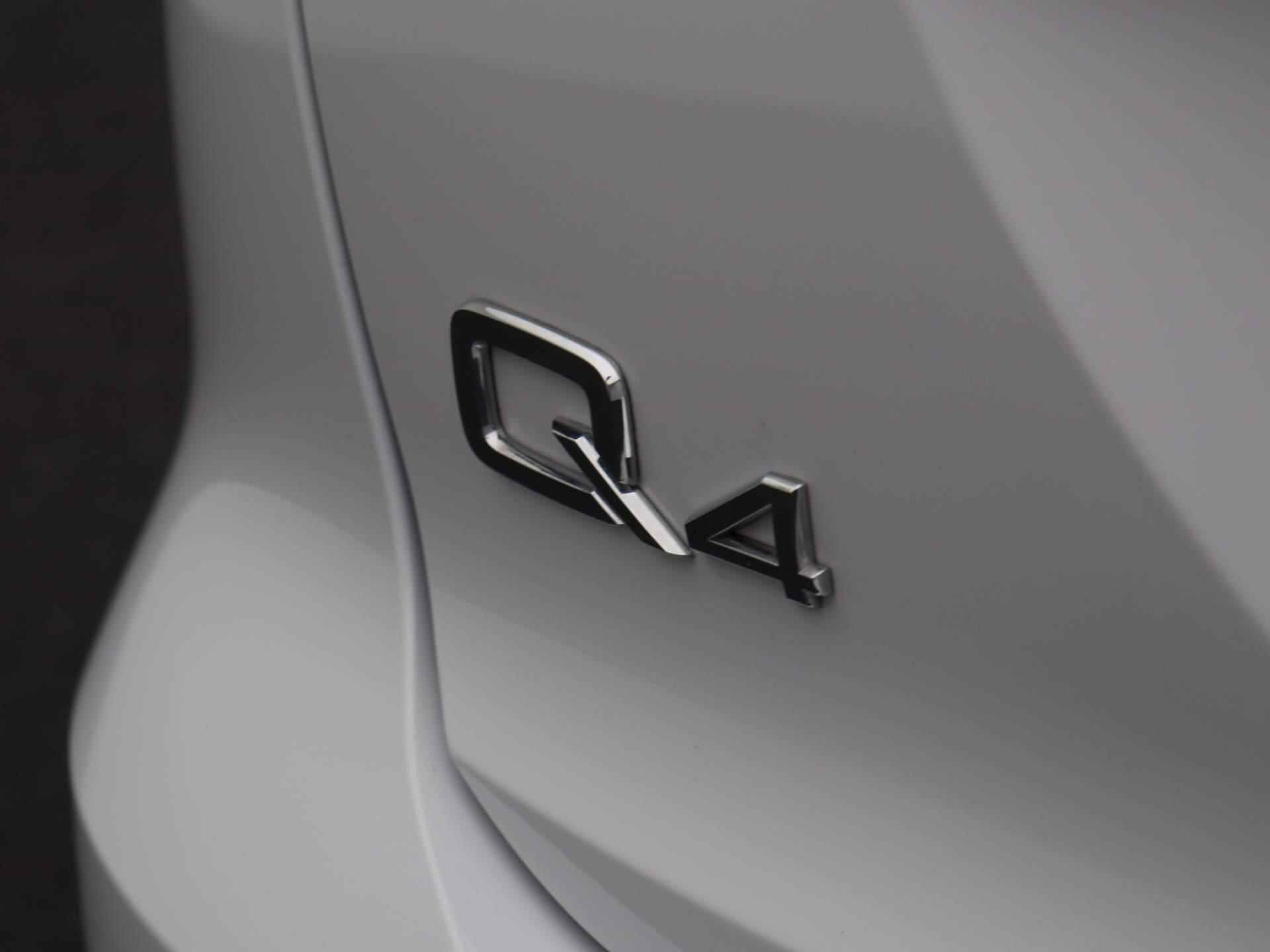 Audi Q4 e-tron 40 edition 82kWh 204 PK | Automaat | Navigatie | Camera | Panoramadak | Adaptive Cruise Control | Climate Control | Stoelverwarming | Parkeersensoren | Virtual Cockpit | LED | Lichtmetalen velgen | - 36/43