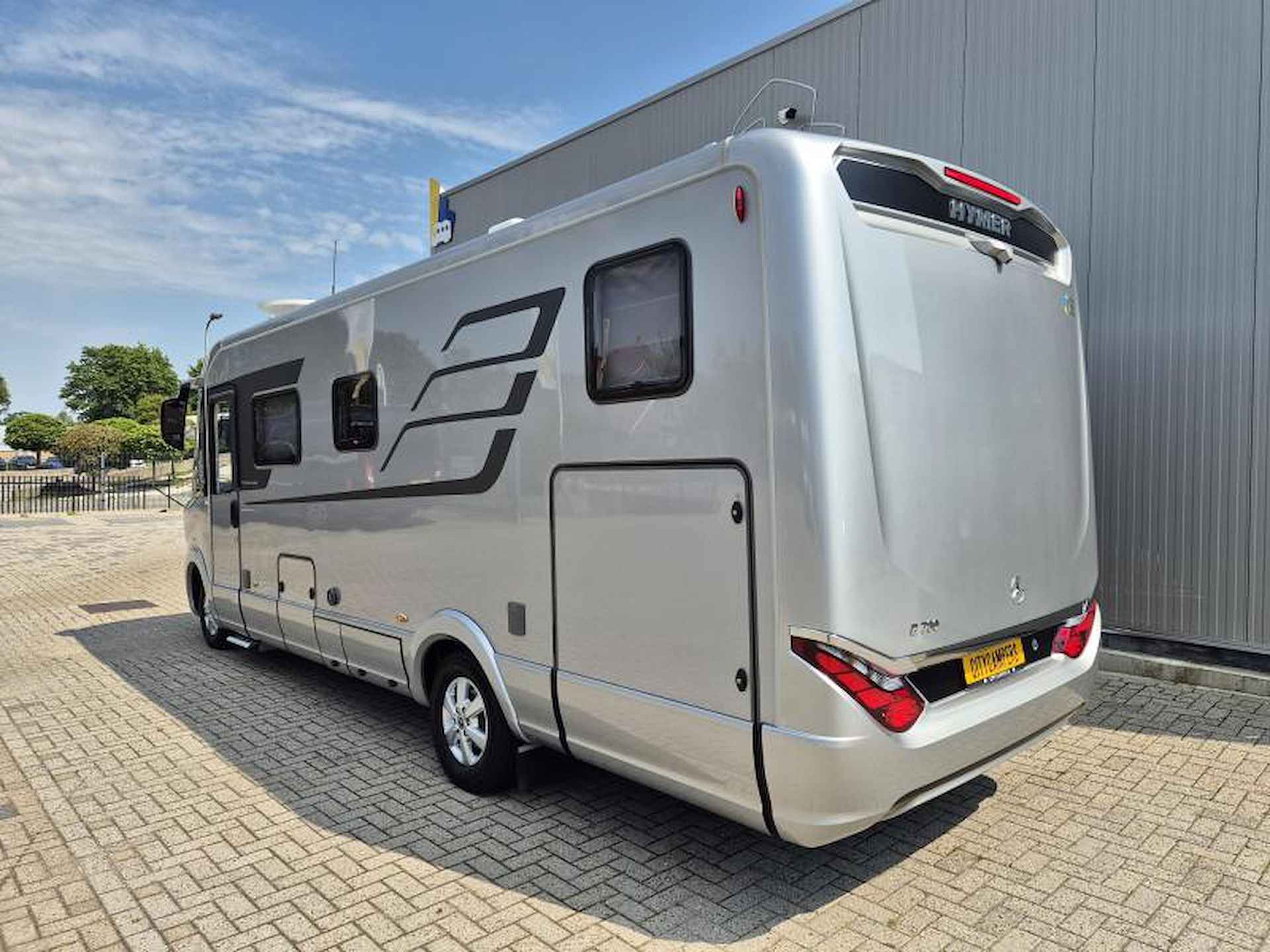 Hymer B  170PK AUT FULL OPTION ! - 6/25