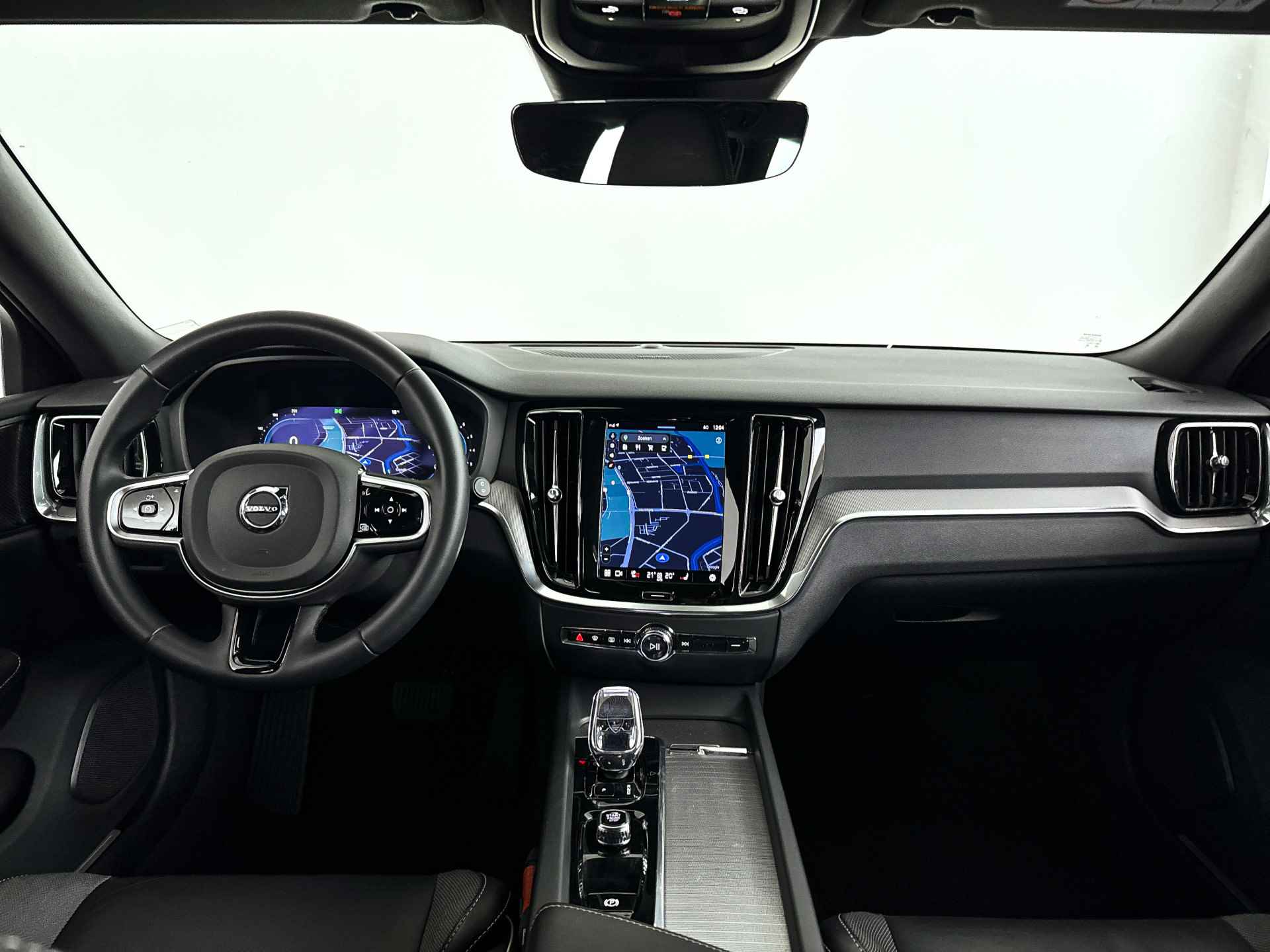 Volvo V60 B3 Aut. Plus Dark | Harman Kardon | 360º camera | Stoel- en stuurverwarming | Trekhaak - 10/42