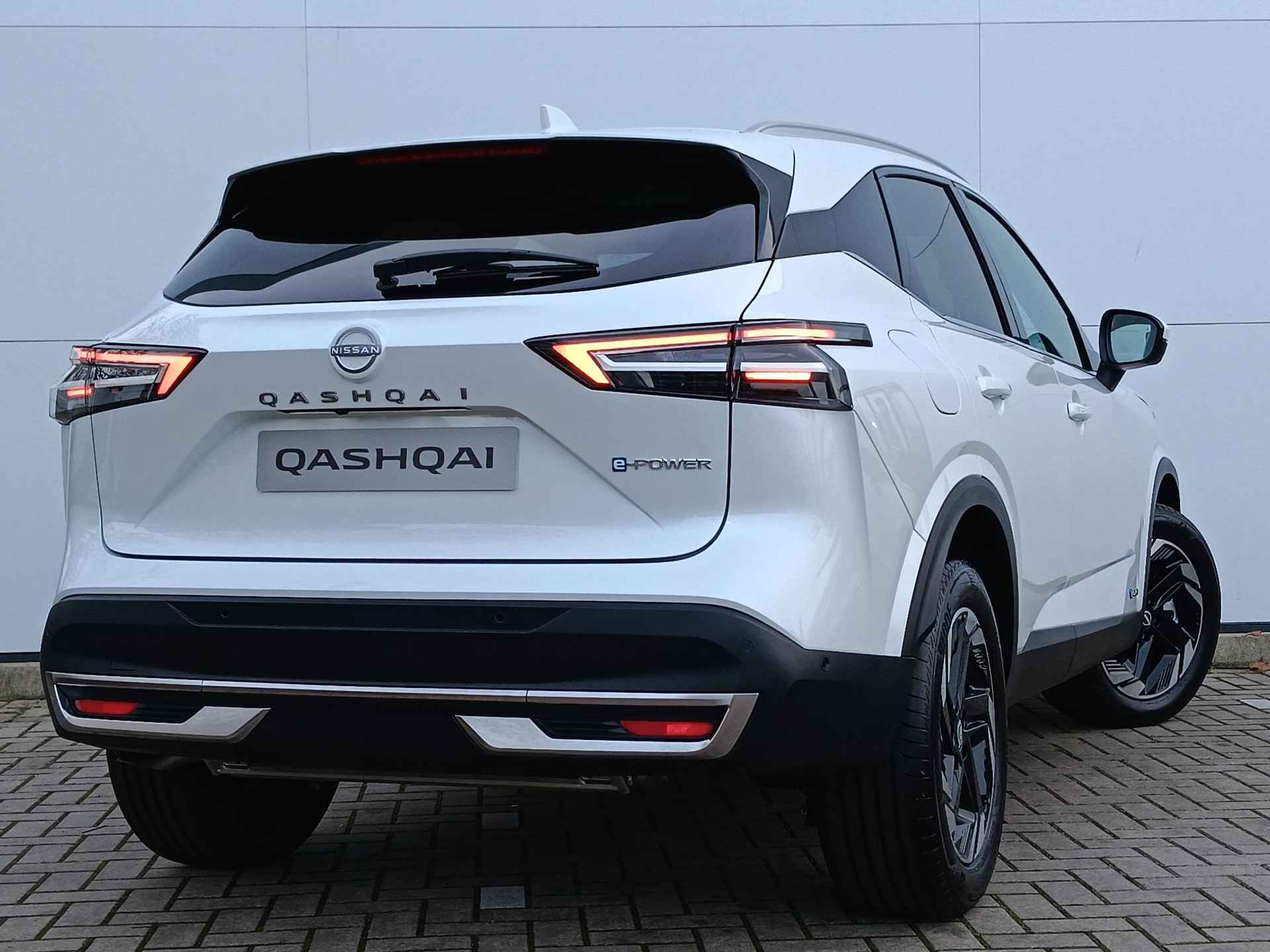 Nissan Qashqai 1.5 e-Power N-Connecta Van € 48.170,- voor € 40.499,- - 3/16