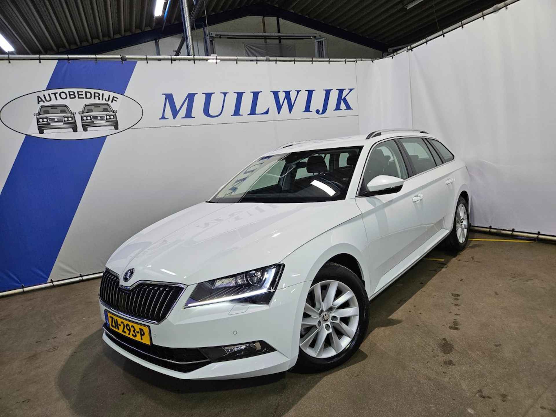 SKODA Superb 1.5 TSI ACT Business Edition / Camera / Canton / NL Auto - 2/48