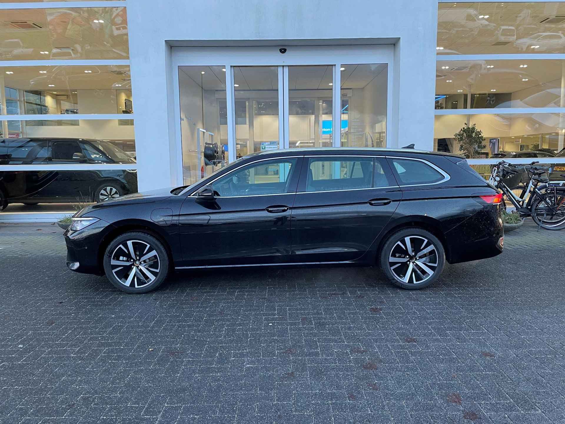 Volkswagen Passat Variant 1.5 eHybrid 204PK DSG Business - 3/16