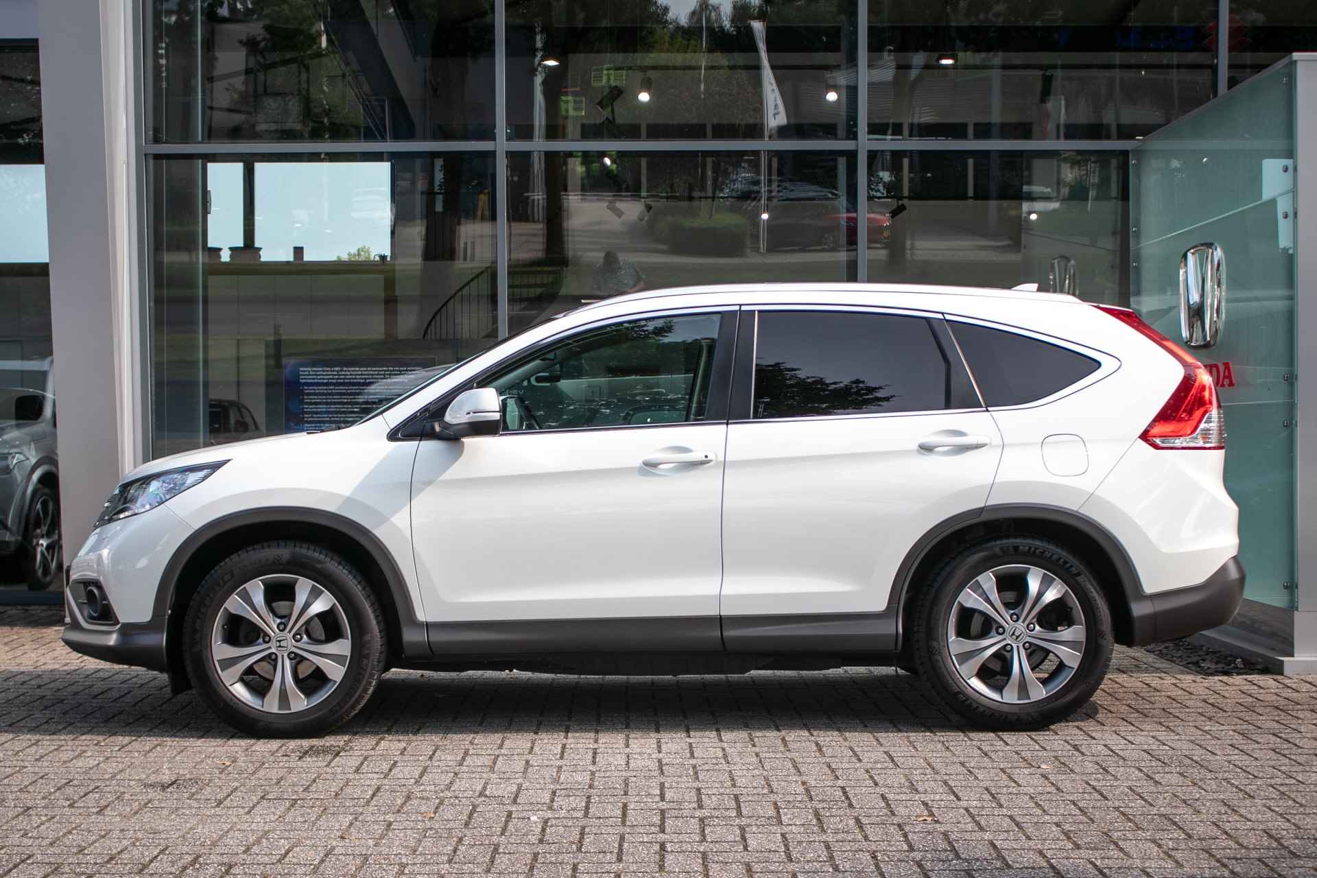 Honda CR-V 2.0 AWD Lifestyle Automaat -All in rijklaarprijs | Trekhaak | Dealer ond. | 12 mnd Bovag - 2/43