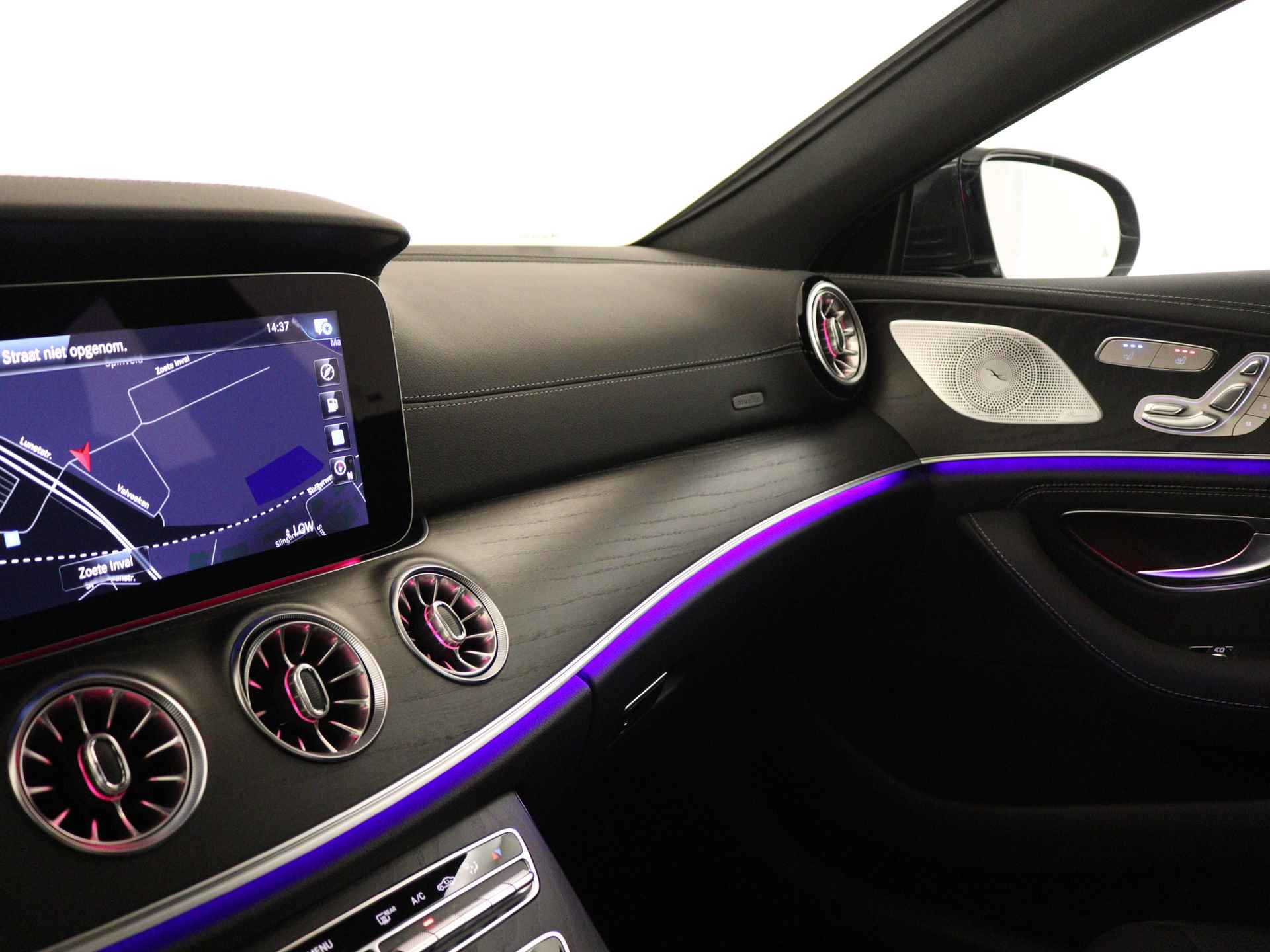 Mercedes-Benz CLS-Klasse 450 4MATIC AMG Line | Smartphone-integratie | Premium Plus Pakket | Memorypakket | Rijassistentiepakket plus | Burmester® surround sound system | Parkeerpakket met 360°-camera | - 7/35