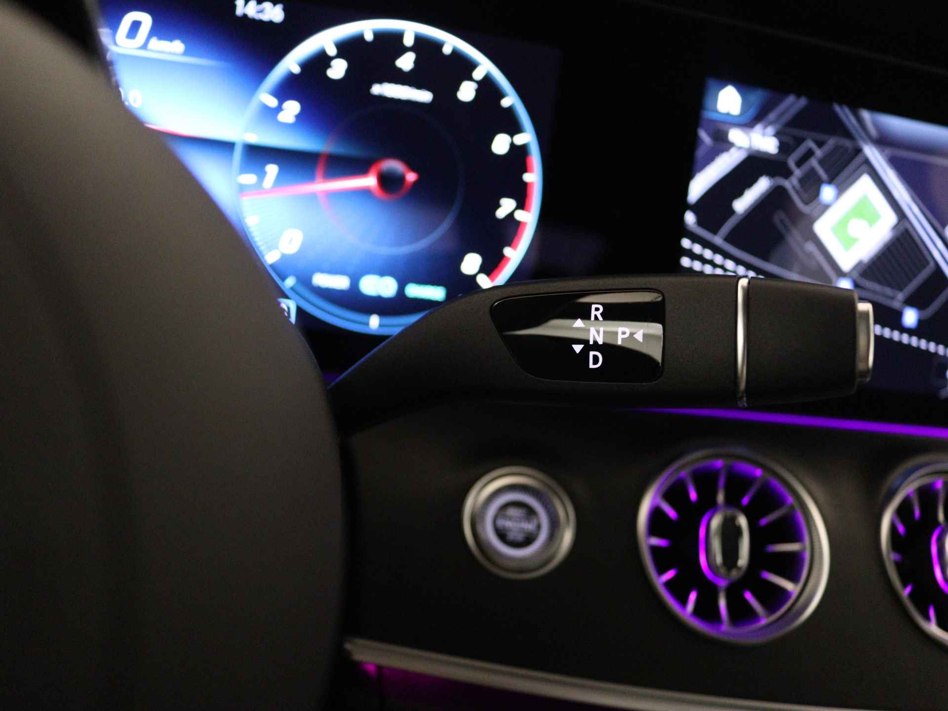 Mercedes-Benz CLS-Klasse 450 4MATIC AMG Line | Smartphone-integratie | Premium Plus Pakket | Memorypakket | Rijassistentiepakket plus | Burmester® surround sound system | Parkeerpakket met 360°-camera | - 19/35