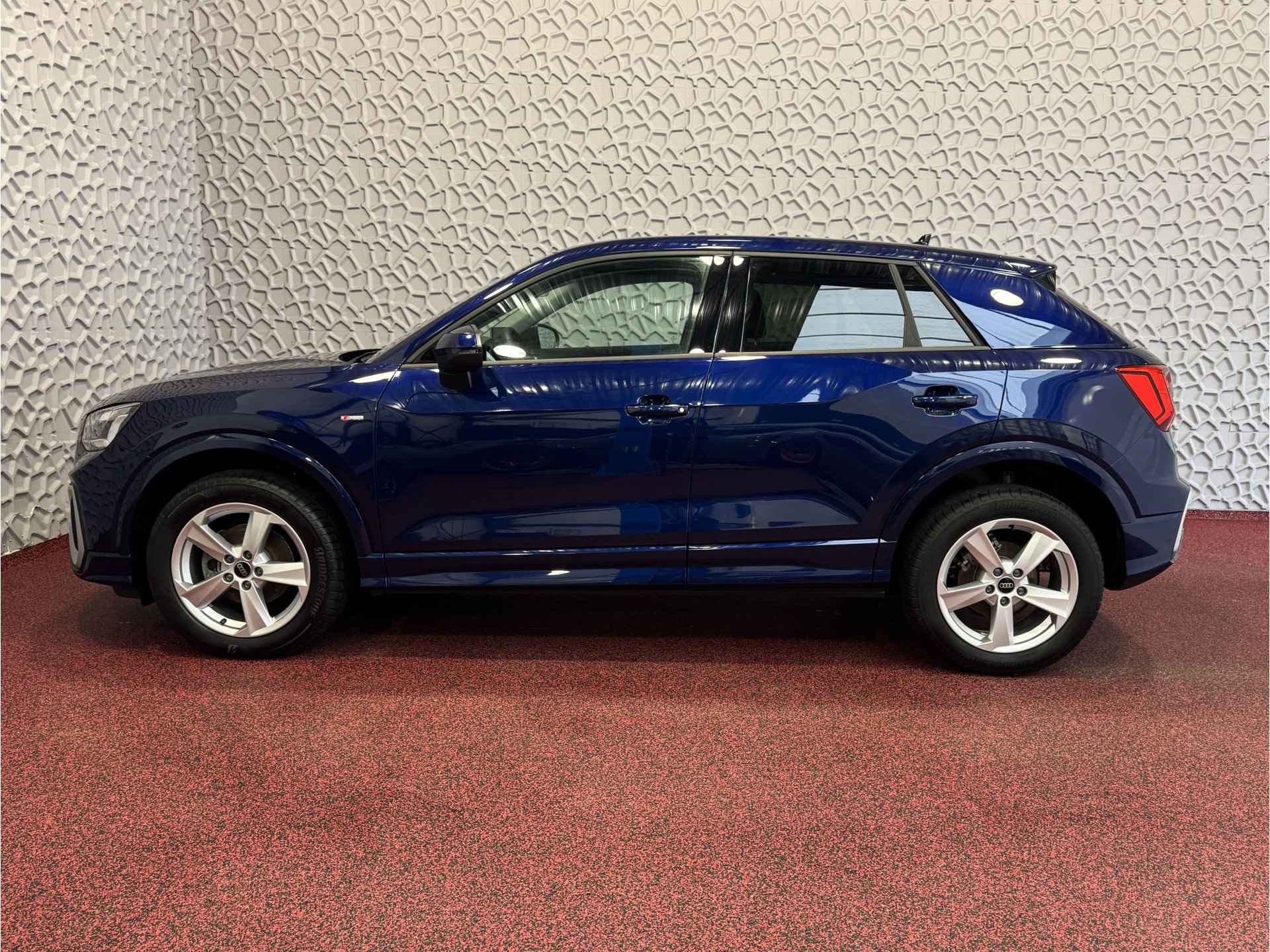 Audi Q2 35 TFSI ✅FACELIFT✅ S-LINE EDITION MATRIX LED TOUCHSCREEN ELEK.KLEP CAMERA STOELVERW. VIR COCKPIT KEYLESS S LINE S-LINE SLINE - 2/86