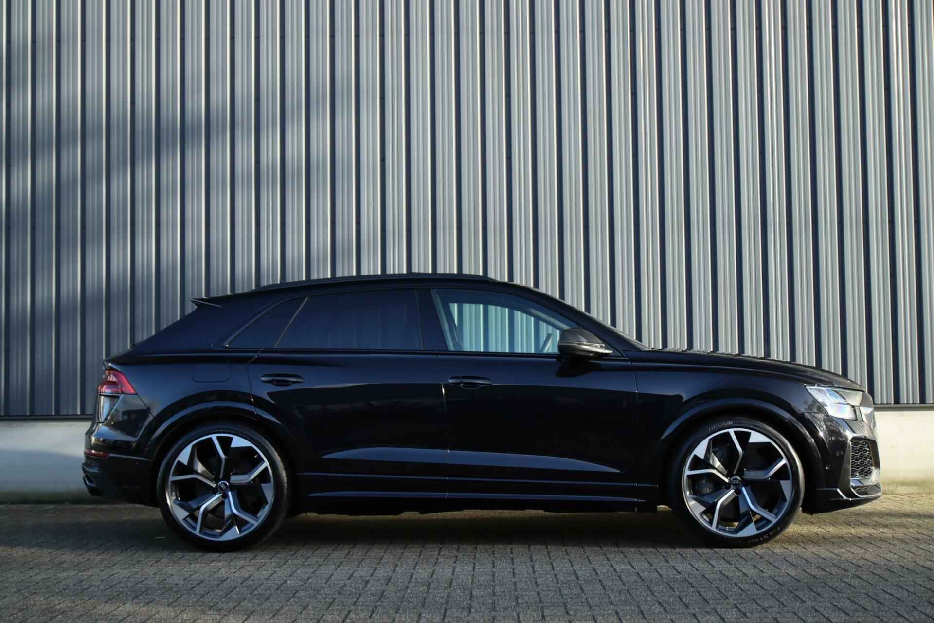 Audi RSQ8 4.0 TFSI Quattro|Ceramic|Dynamic plus|Carbon|Nacht - 8/58