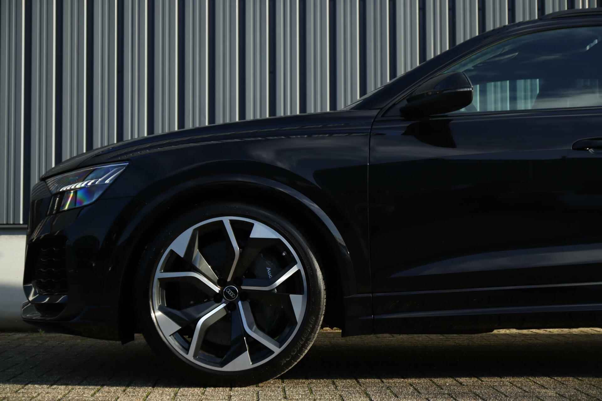 Audi RSQ8 4.0 TFSI Quattro|Ceramic|Dynamic plus|Carbon|Nacht - 10/58