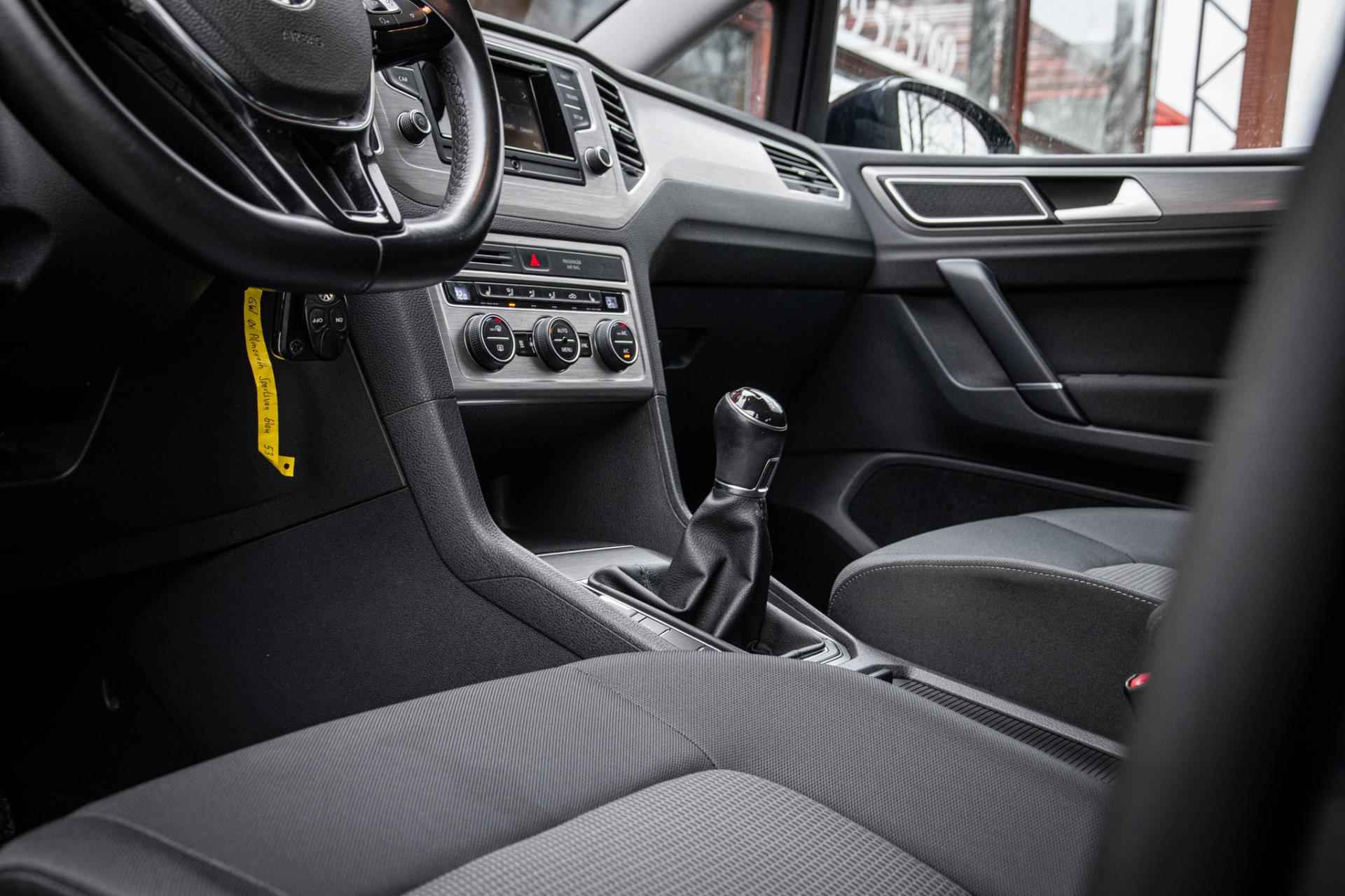 Volkswagen Golf Sportsvan 1,4 BlueMotion Technology | Stoel verwarming | Parkeerhulp | Airco | Multifunctie stuurwiel | - 17/50