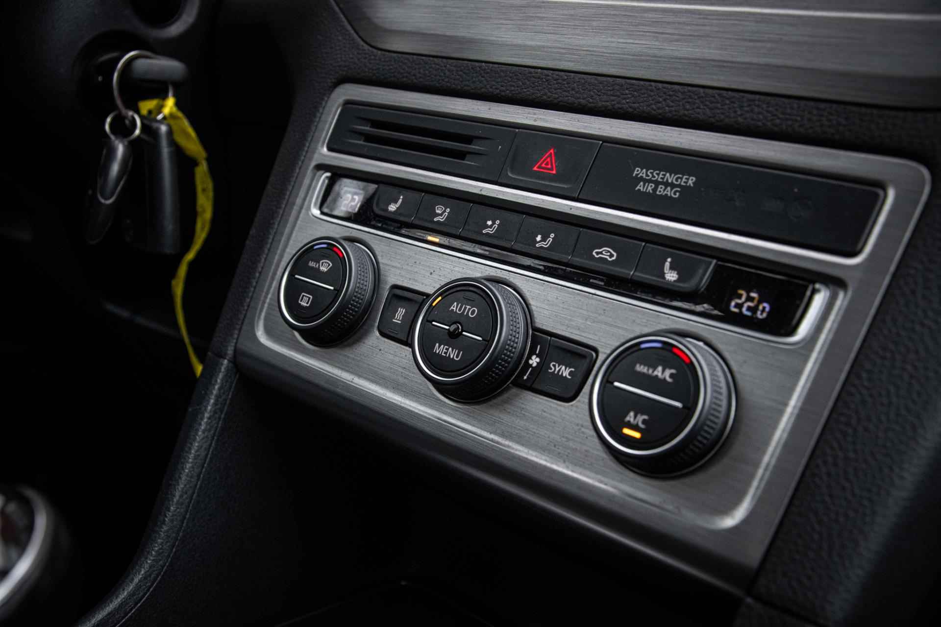 Volkswagen Golf Sportsvan 1,4 BlueMotion Technology | Stoel verwarming | Parkeerhulp | Airco | Multifunctie stuurwiel | - 28/50
