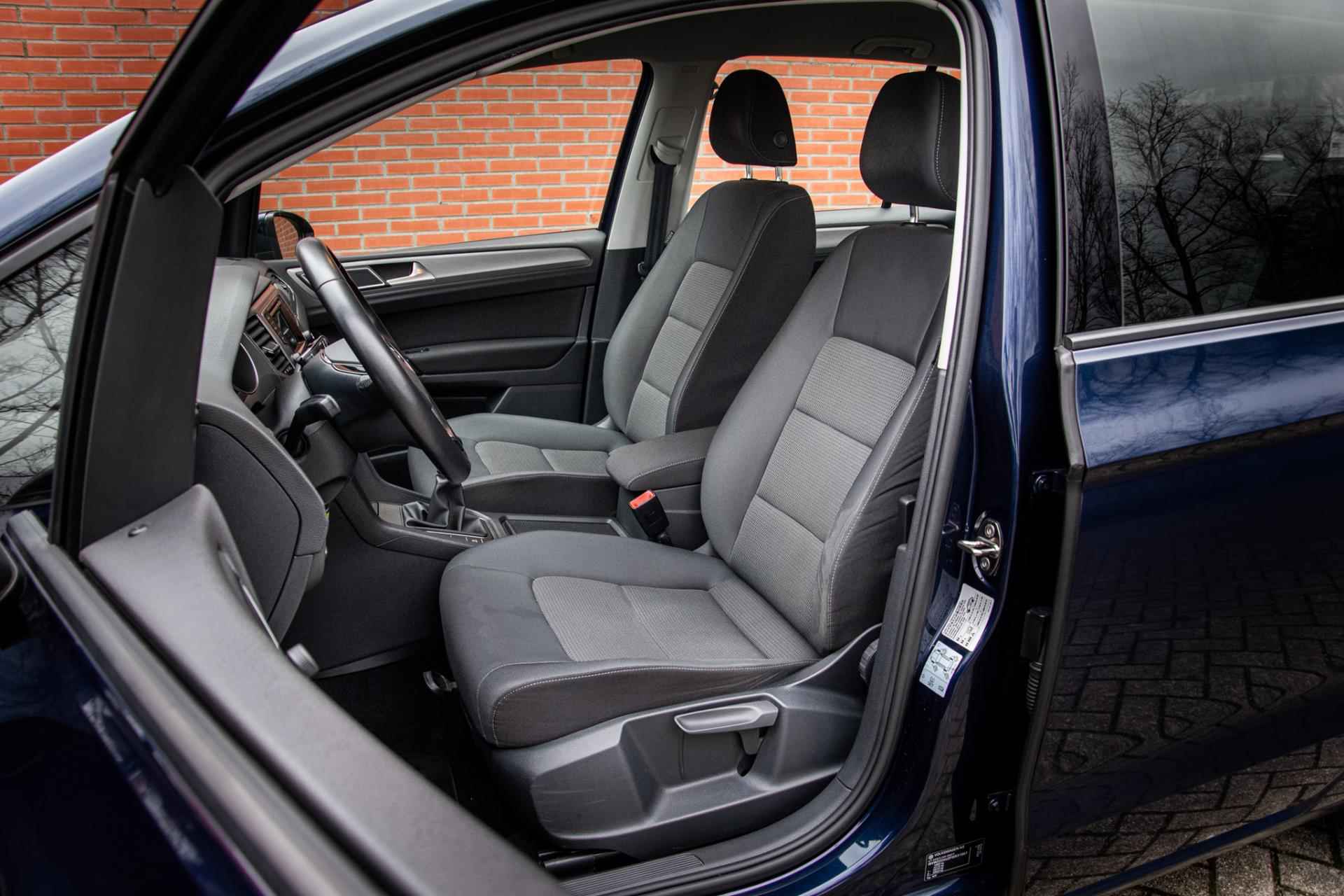 Volkswagen Golf Sportsvan 1,4 BlueMotion Technology | Stoel verwarming | Parkeerhulp | Airco | Multifunctie stuurwiel | - 4/50
