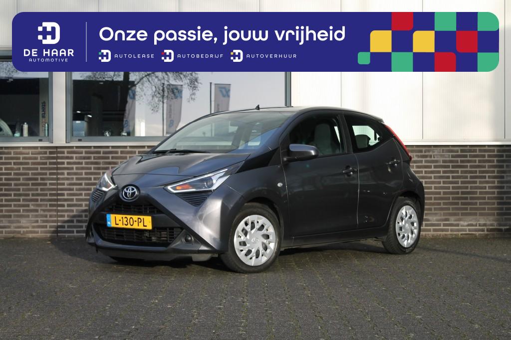 TOYOTA Aygo 1.0 VVT-i X-Play - ParkeerCamera - Airco - Apple/Android Carplay