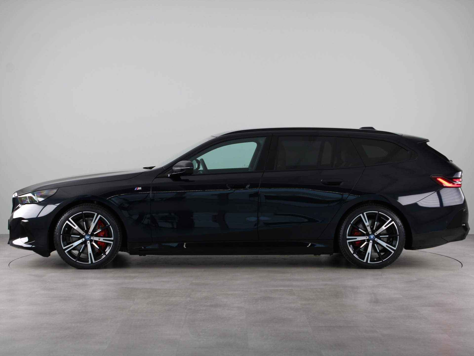 BMW i5 eDrive40 Touring M Sport Edition M Sportpakket Pro - 13/27