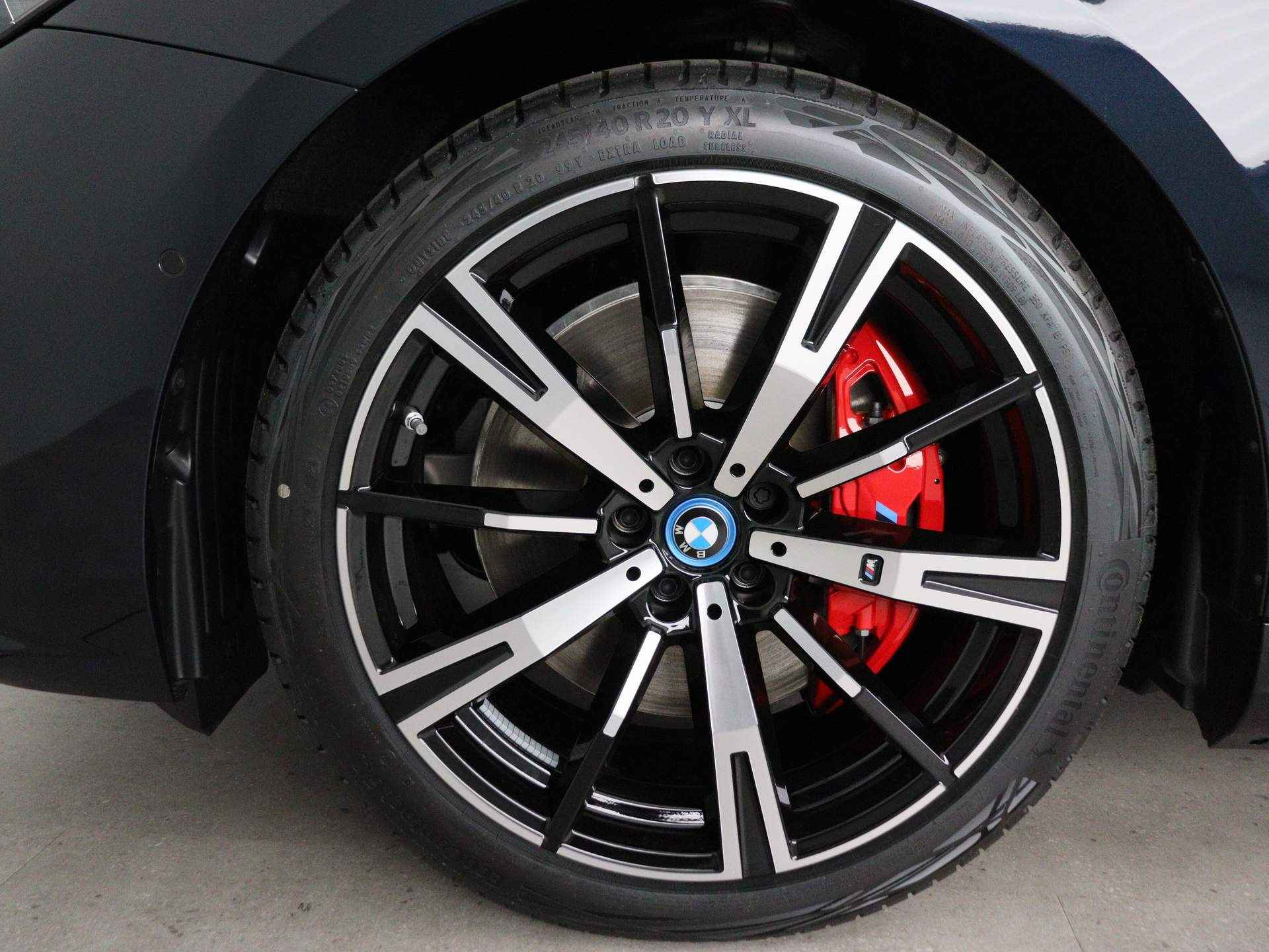 BMW i5 eDrive40 Touring M Sport Edition M Sportpakket Pro - 19/27