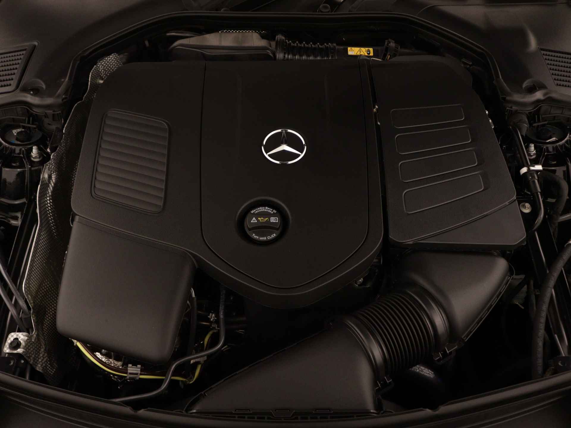 Mercedes-Benz C-Klasse Estate 180 Luxury Line | Trekhaak | USB-pakket | Parkeerpakket met achteruitrijcamera | Dodehoekassistent | Memorypakket | Interieurverlichtingspakket | EASY PACK achterklep | MBUX navigatie Premium | - 36/36
