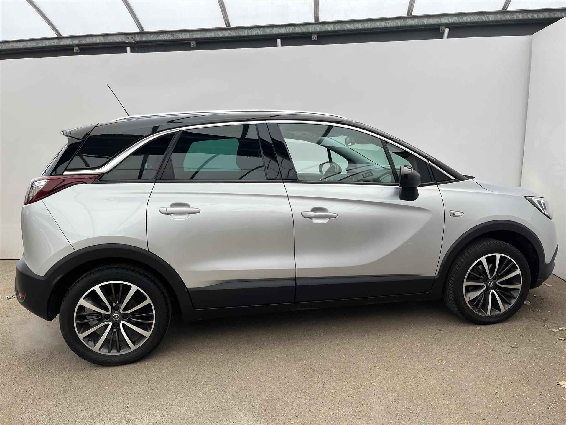 Opel Crossland X 1.2 Turbo 110pk Ultimate Automaat / Navi / Panodak / Keyless / Trekhaak / Leder - 16/24