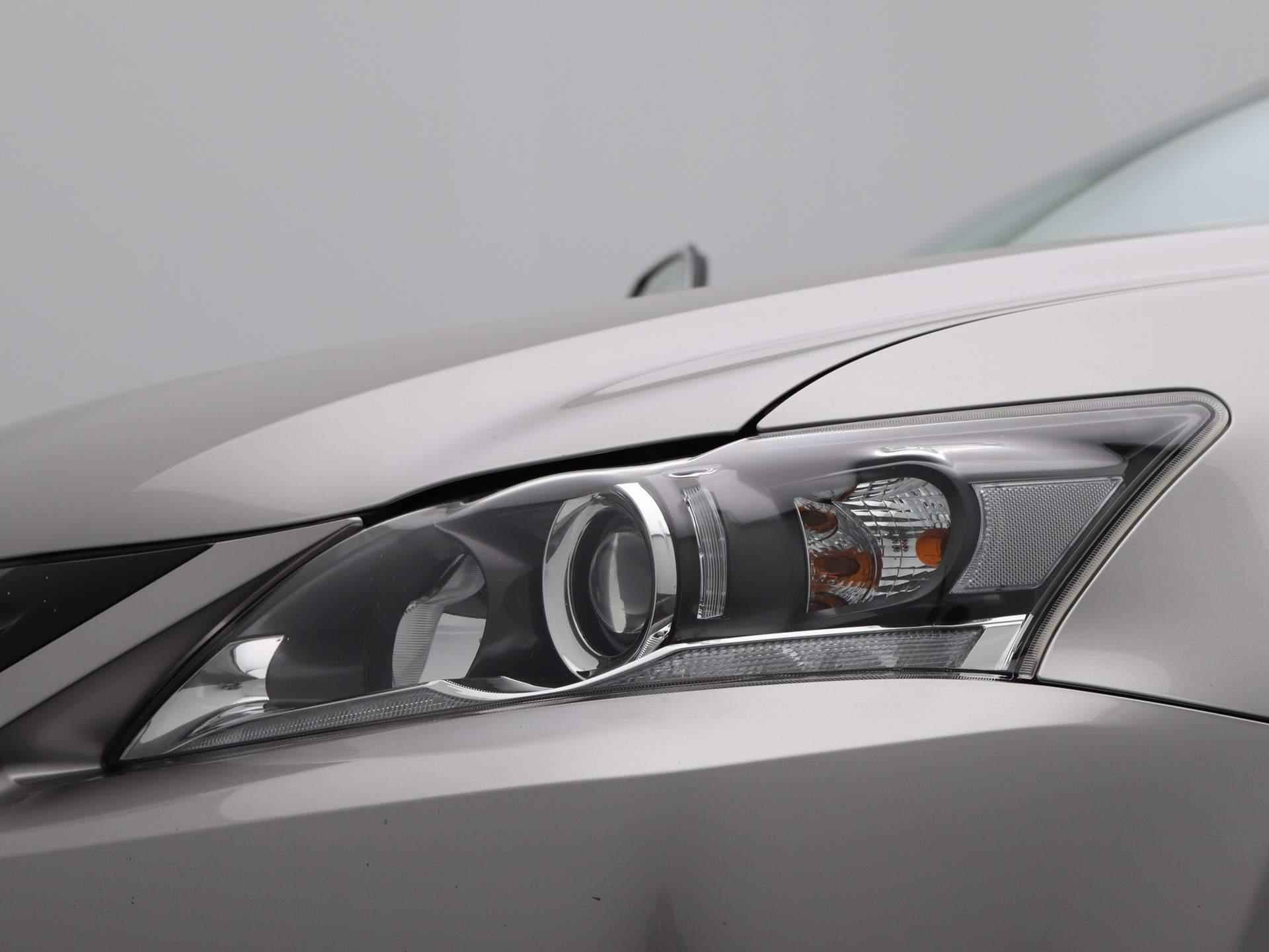 Lexus CT 200h Sport Edition Automaat | Airco | Navigatie | Achteruitrijcamera | Cruise Control | lederen bekleding | - 14/47