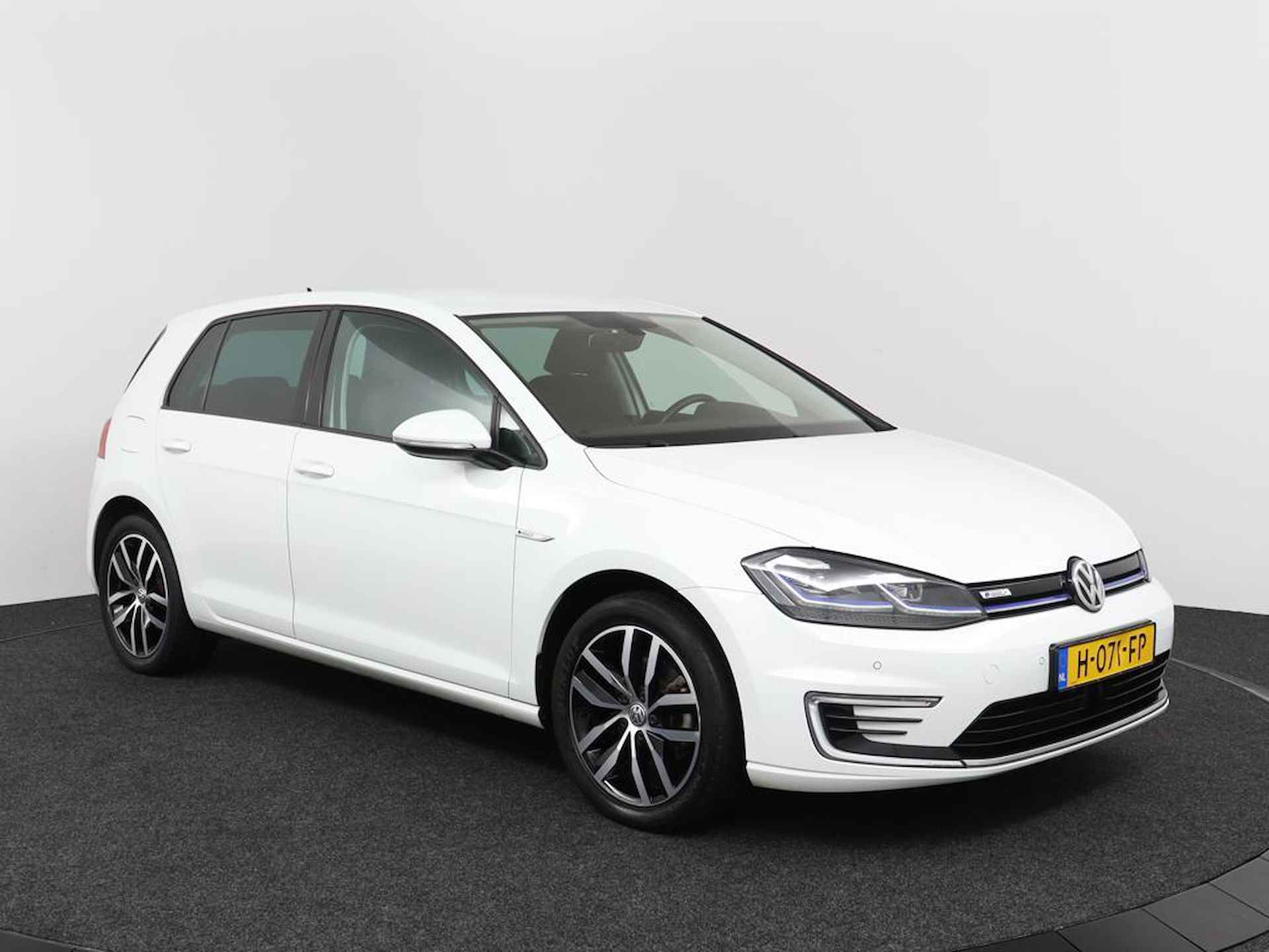 Volkswagen e-Golf E-DITION - 12/42