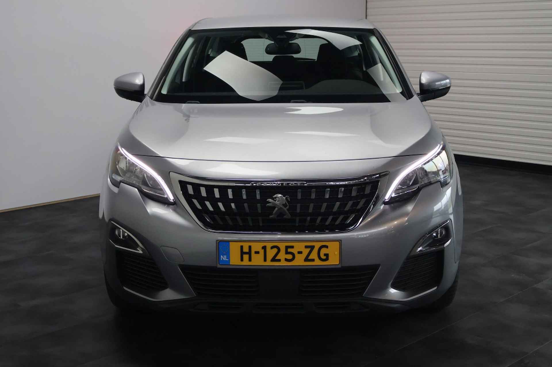 Peugeot 5008 1.2 PT BL. Executive - 2/26