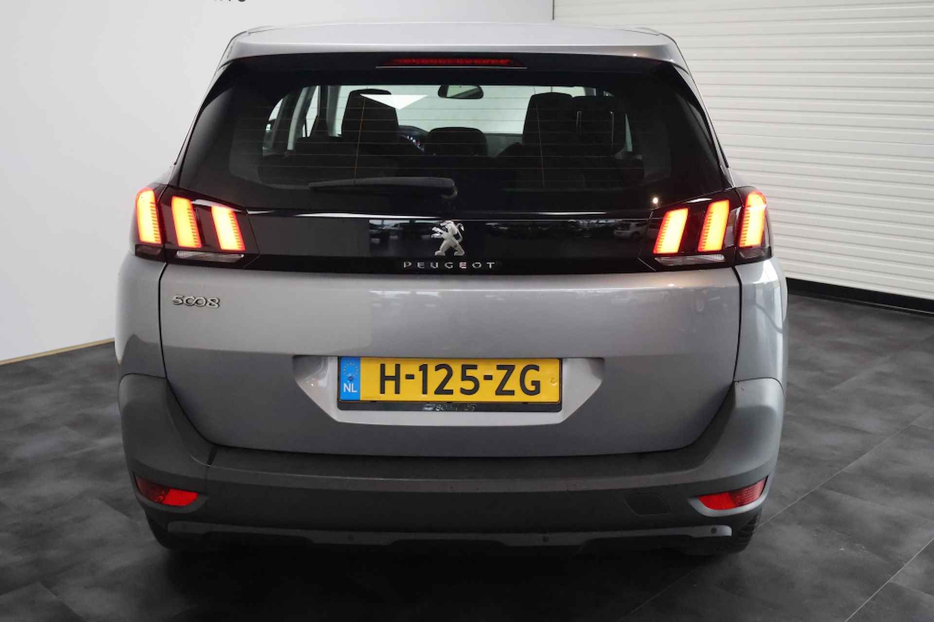 Peugeot 5008 1.2 PT BL. Executive - 5/26