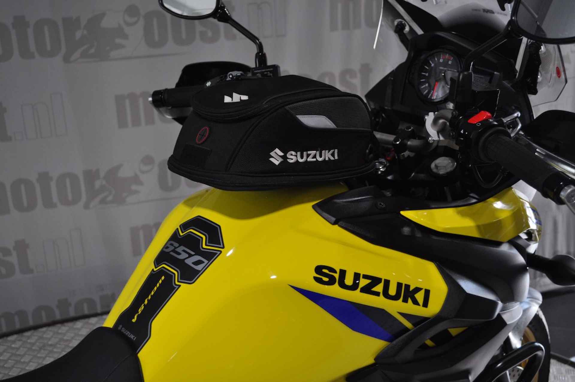 SUZUKI Dl 650 Xt   Abs V-STROM BLACK RHINO - 17/24