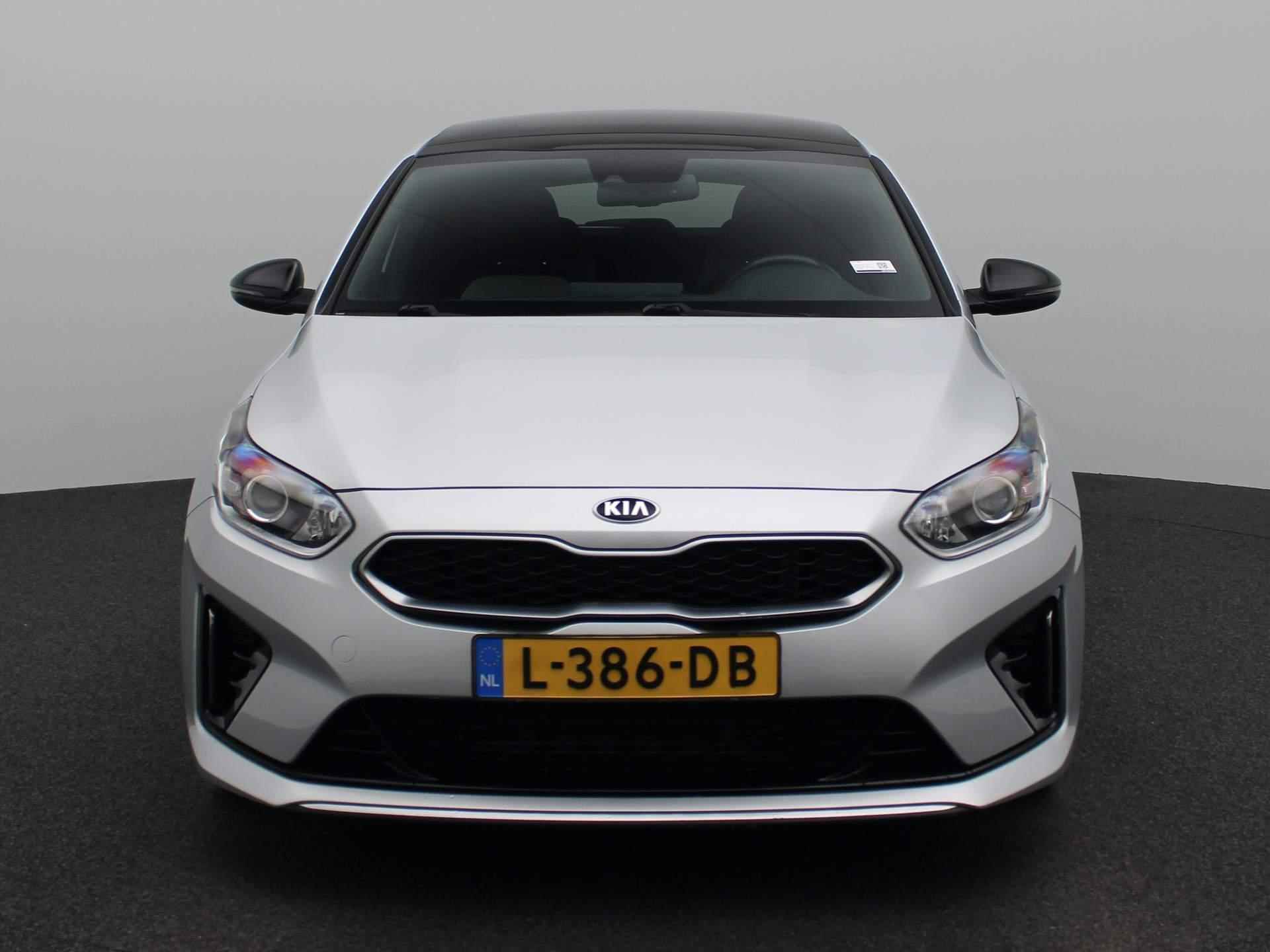 Kia ProCeed 1.5 T-GDi MHEV GT-Line Edition | Automaat | Panorama dak | Navigatie | Camera | Climate control | Schuifdak | PDC | LMV | DAB | Apple carplay - 3/46