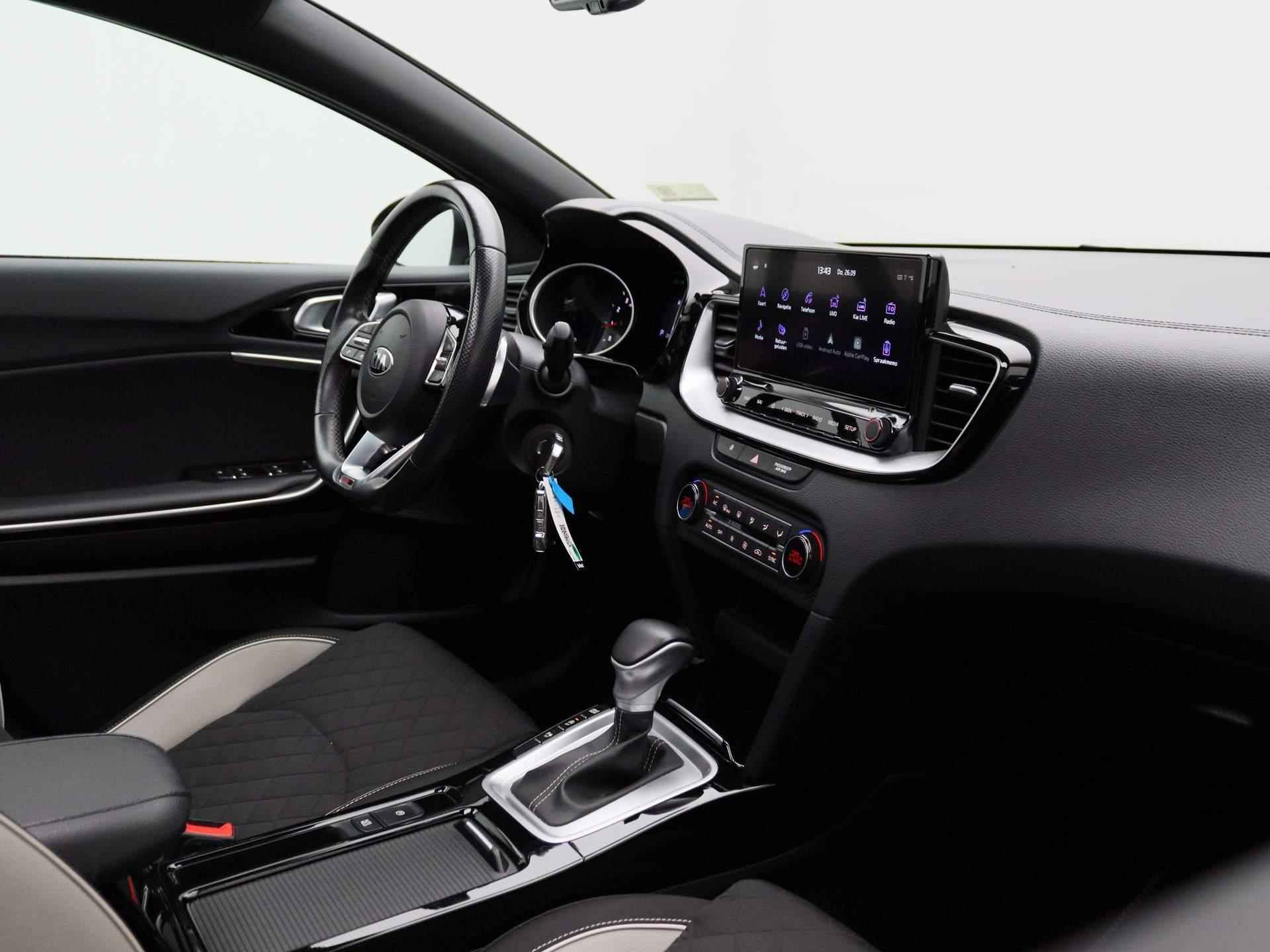 Kia ProCeed 1.5 T-GDi MHEV GT-Line Edition | Automaat | Panorama dak | Navigatie | Camera | Climate control | Schuifdak | PDC | LMV | DAB | Apple carplay - 38/46