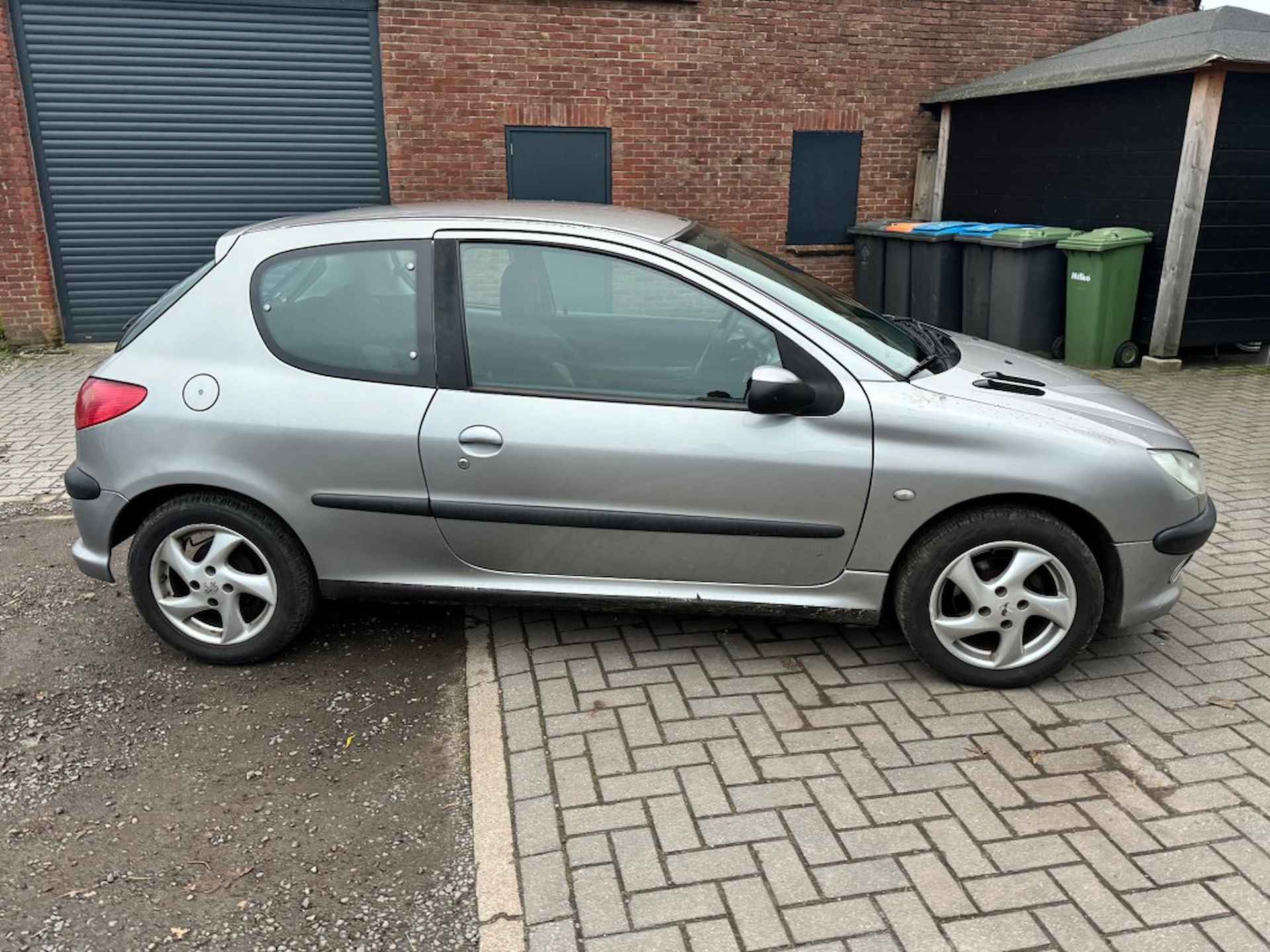 PEUGEOT 206 1.1 X-LINE - 3/8