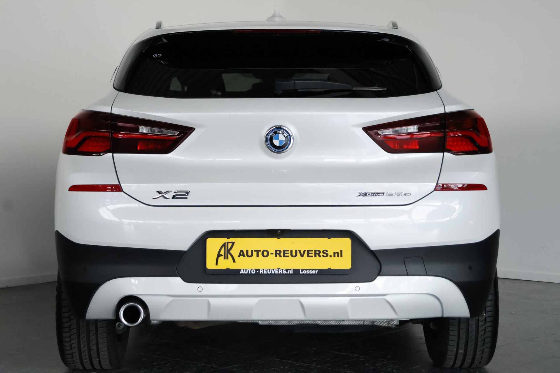 BMW X2 xDrive25e Executive / LED / Navi / Pilot assist / Camera - 10/32