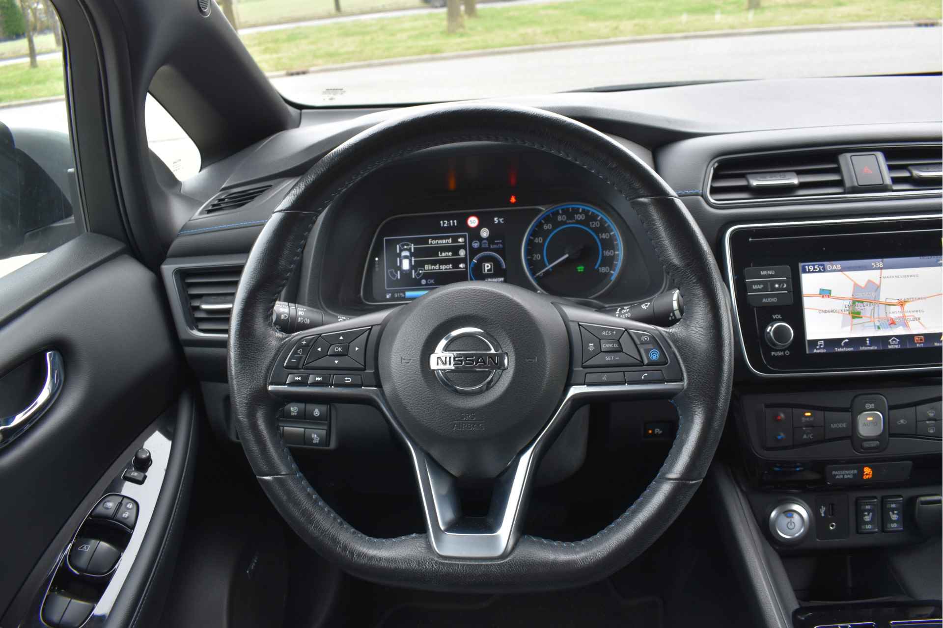 Nissan Leaf Tekna 40 kWh / € 2.000,00 Subsidie* / Pro-Pilot / Bose / Leder / Apple Carplay - 53/73