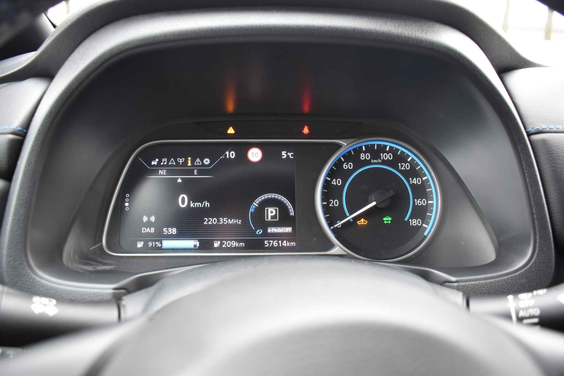 Nissan Leaf Tekna 40 kWh / € 2.000,00 Subsidie* / Pro-Pilot / Bose / Leder / Apple Carplay - 54/73
