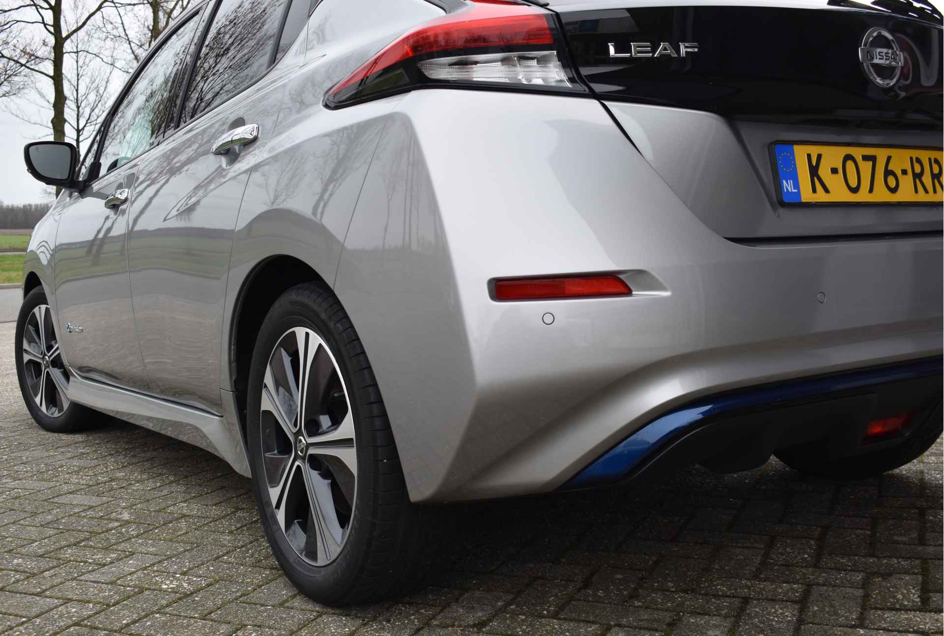Nissan Leaf Tekna 40 kWh / € 2.000,00 Subsidie* / Pro-Pilot / Bose / Leder / Apple Carplay - 70/73