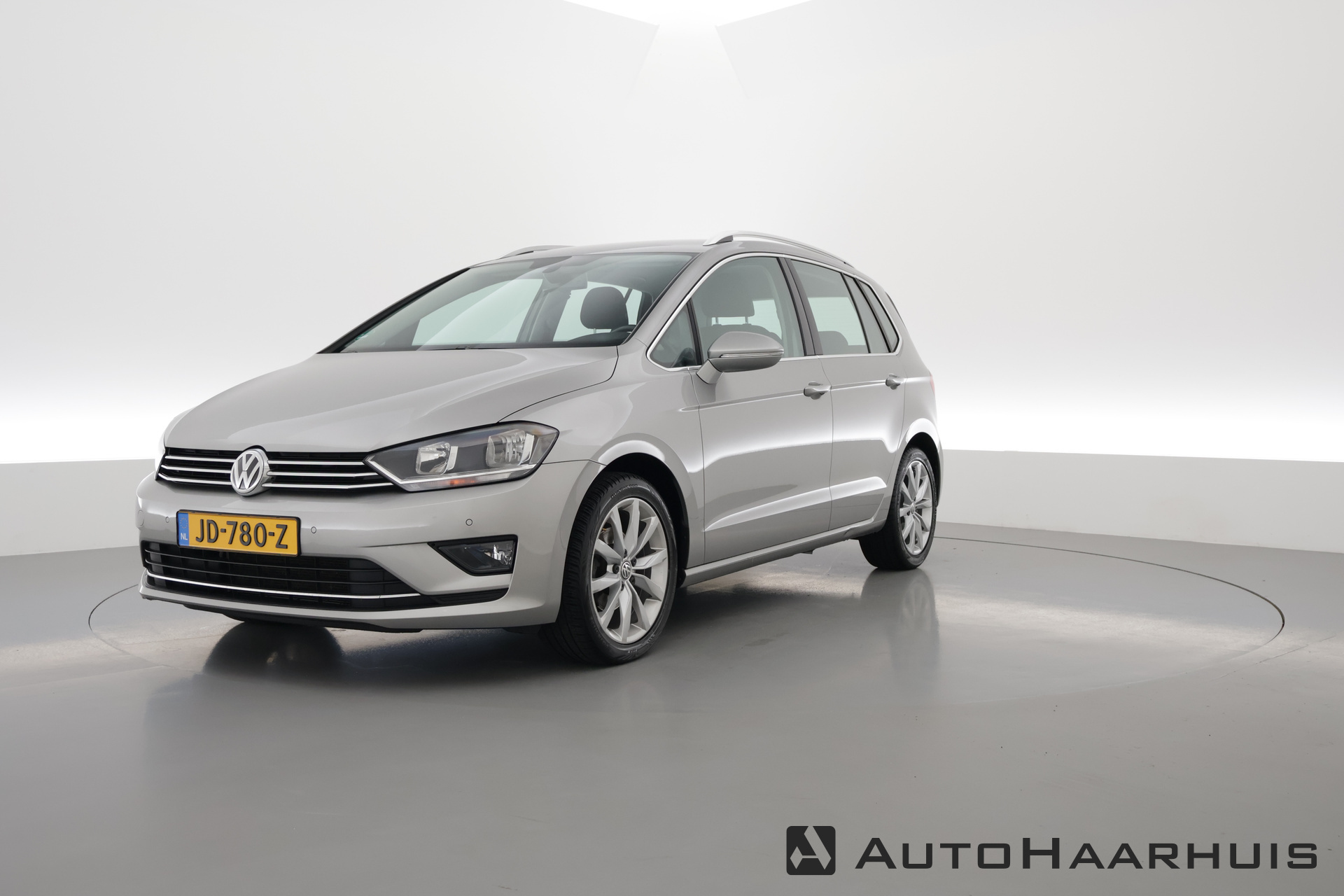 Volkswagen Golf Sportsvan 1.2 TSI Highline DSG | Camera | All Seasons | Trekhaak | Clima | PDC