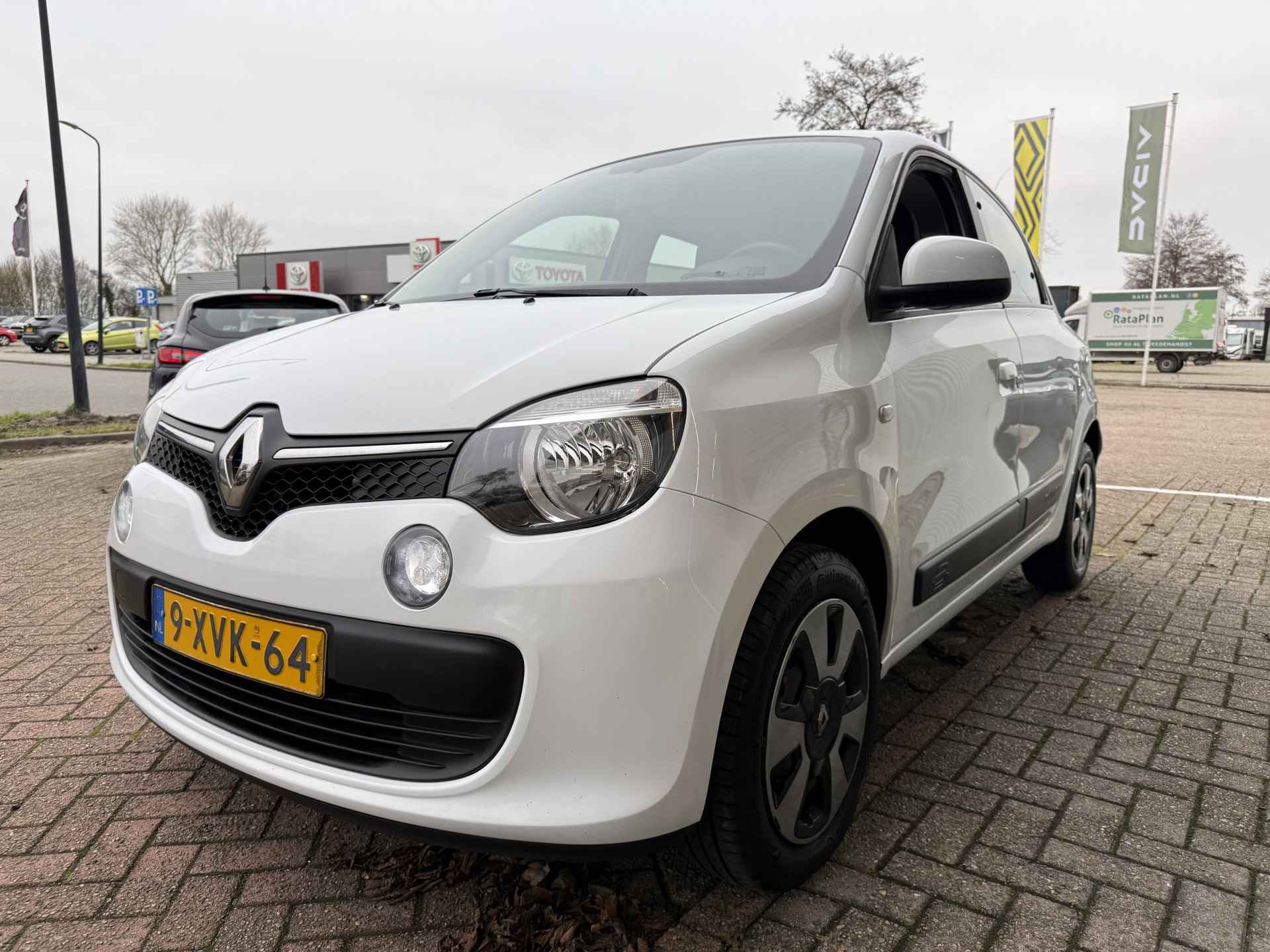 Renault Twingo 1.0 SCe Expression | cruise control | airco | navigatie | tijdelijk gratis Top Afleverpakket twv Eur 695 - 4/34