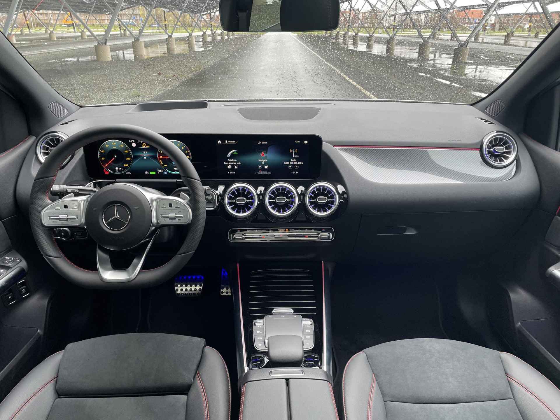 Mercedes-Benz B-klasse 250 e AMG Line | Rijassistentiepakket | Head up display | Keyless Go pakket| 360 graden camera| Augmented reality camera | Multibeam LED | - 14/34